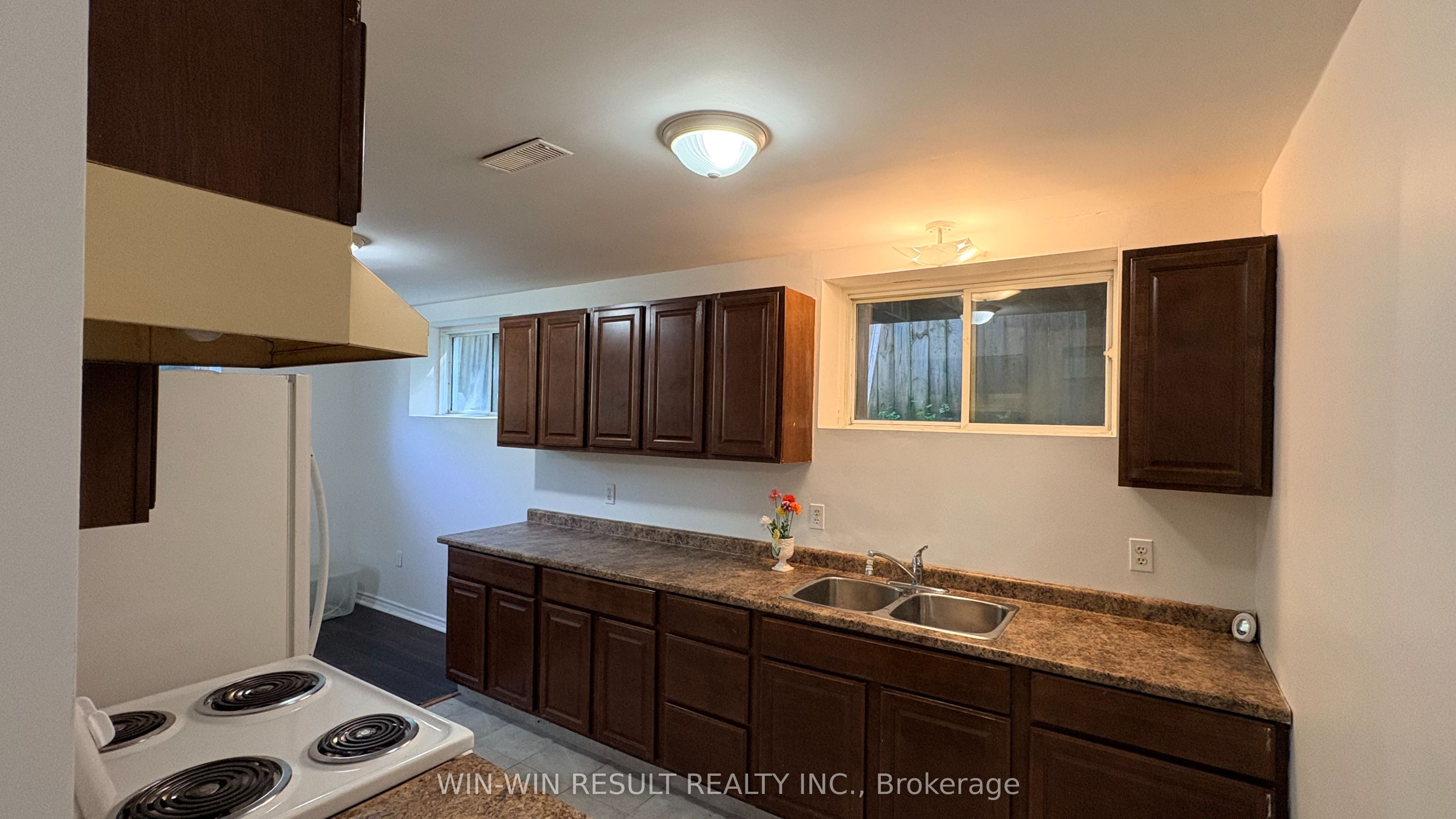 243 Cedarholme Avenue Property Photo 6