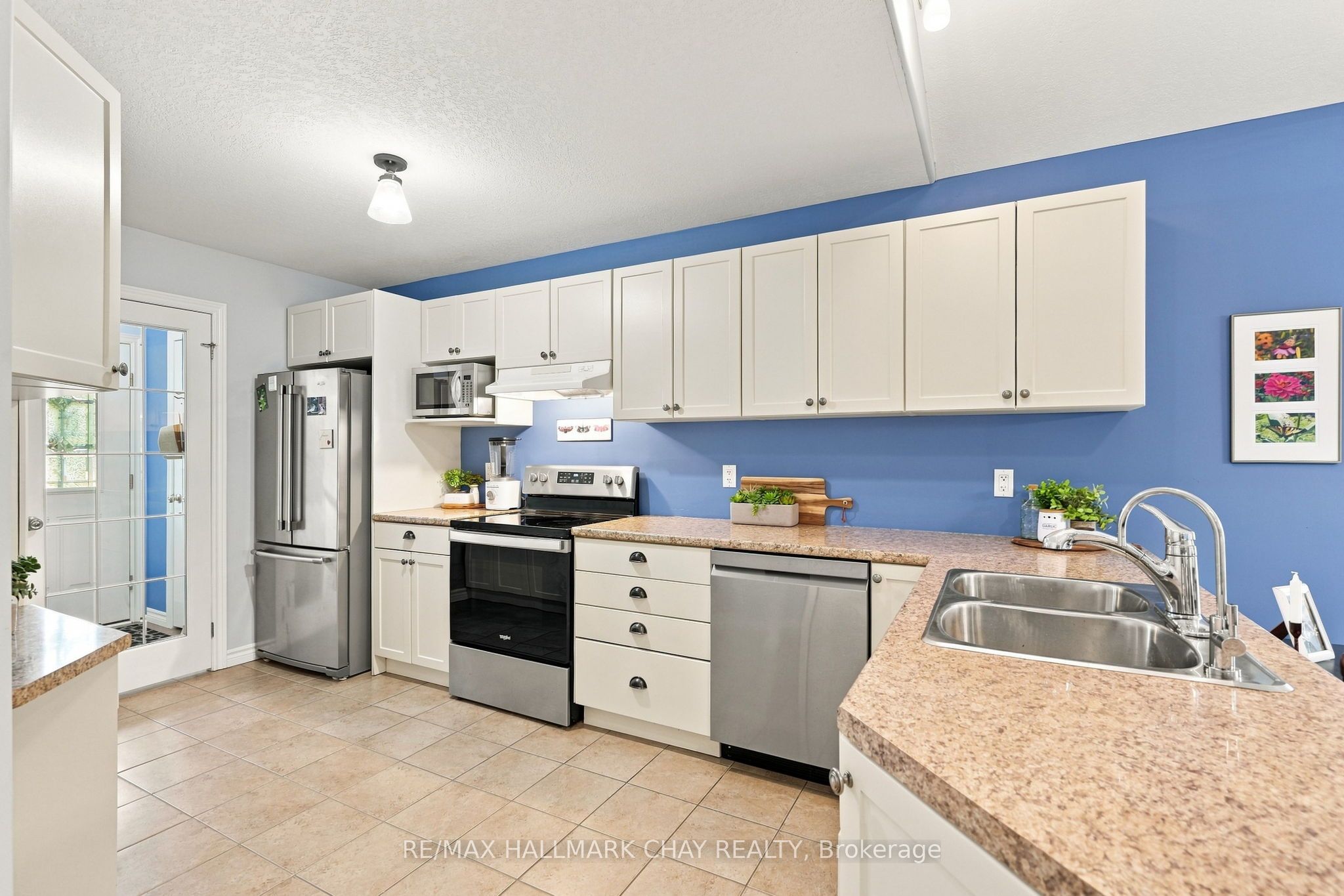 23 Banting Crescent Property Photo 8