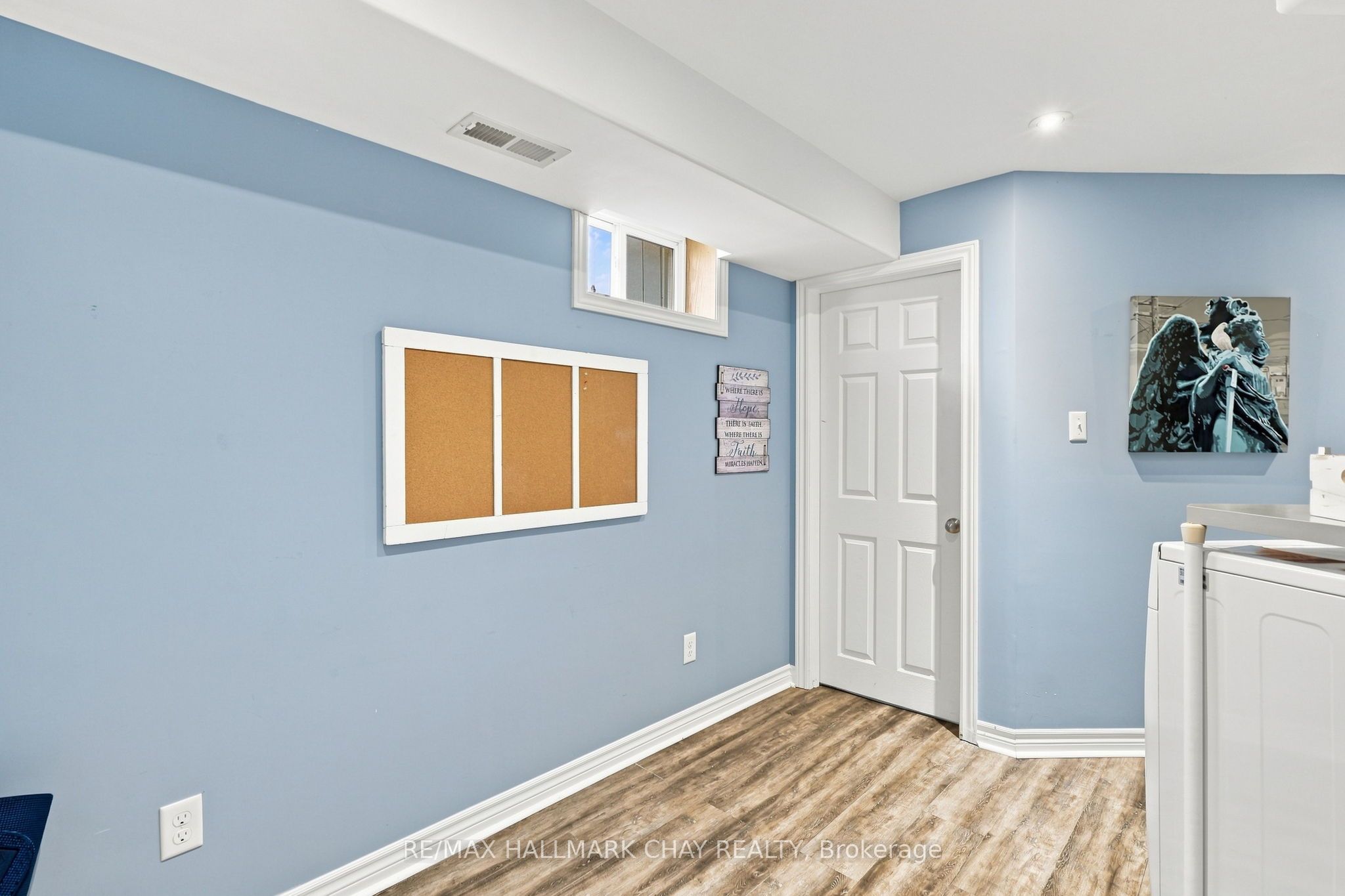 23 Banting Crescent Property Photo 33