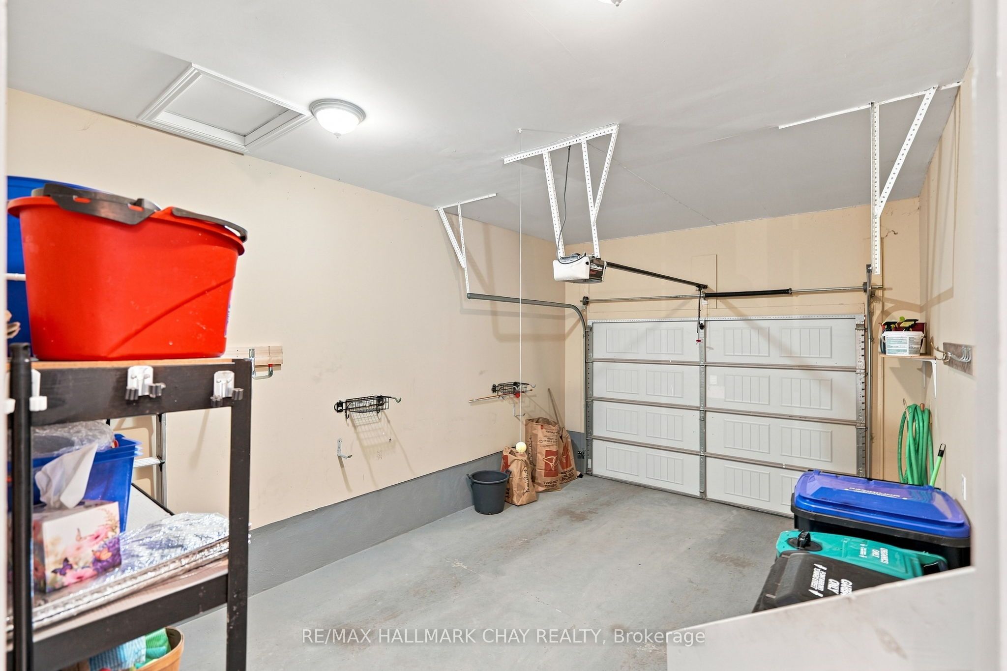 23 Banting Crescent Property Photo 35