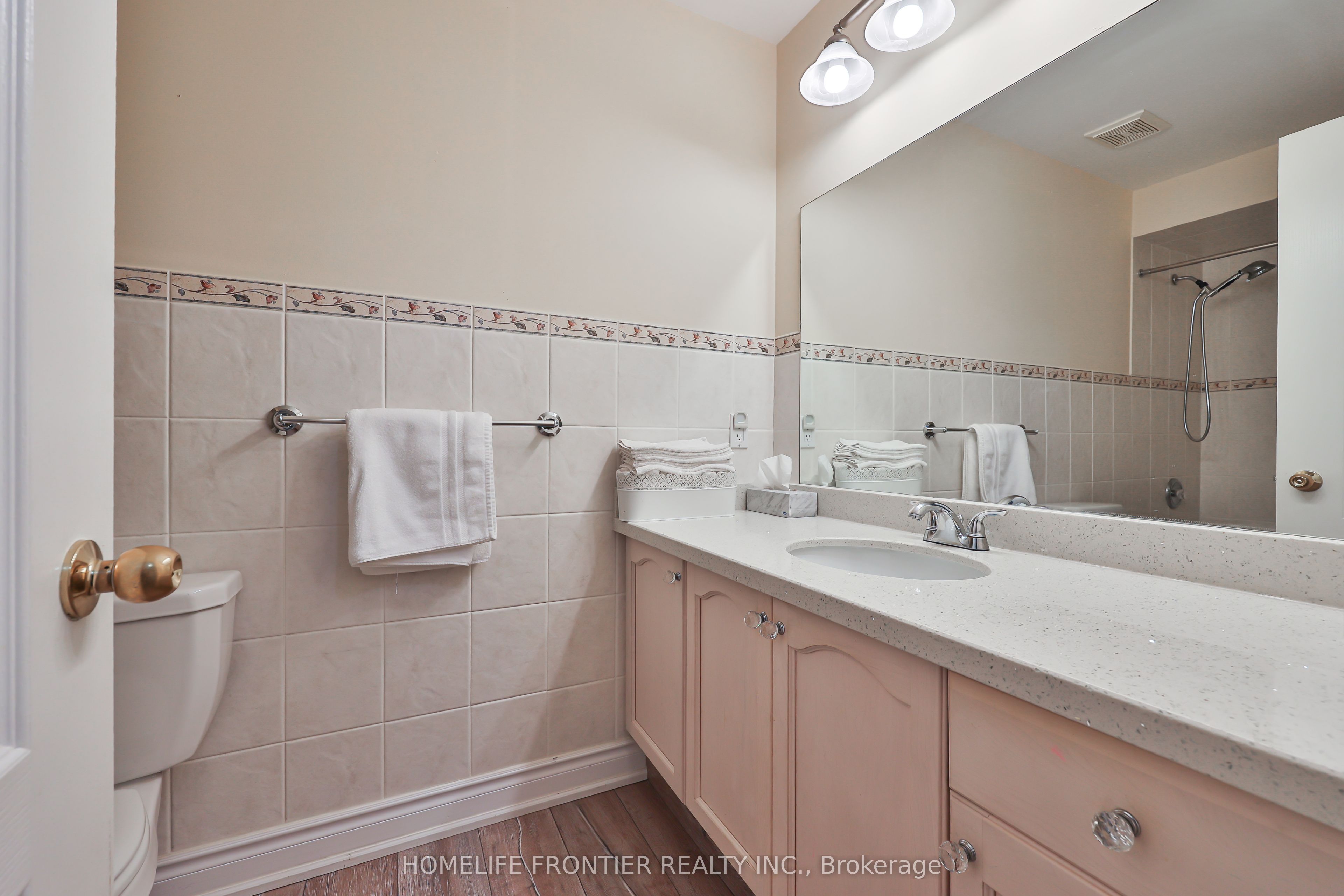 30 Saint Avenue Property Photo 28