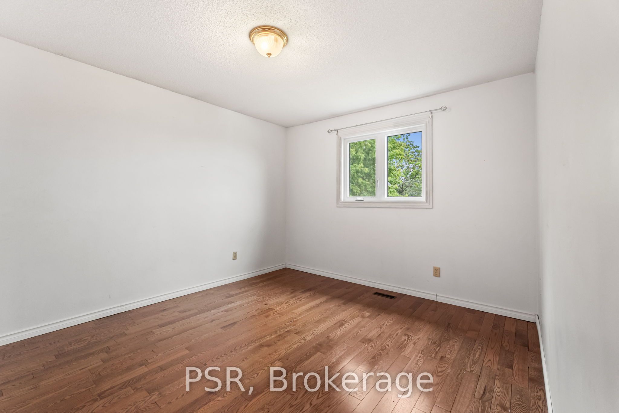 6 Lippincott Court Property Photo 33