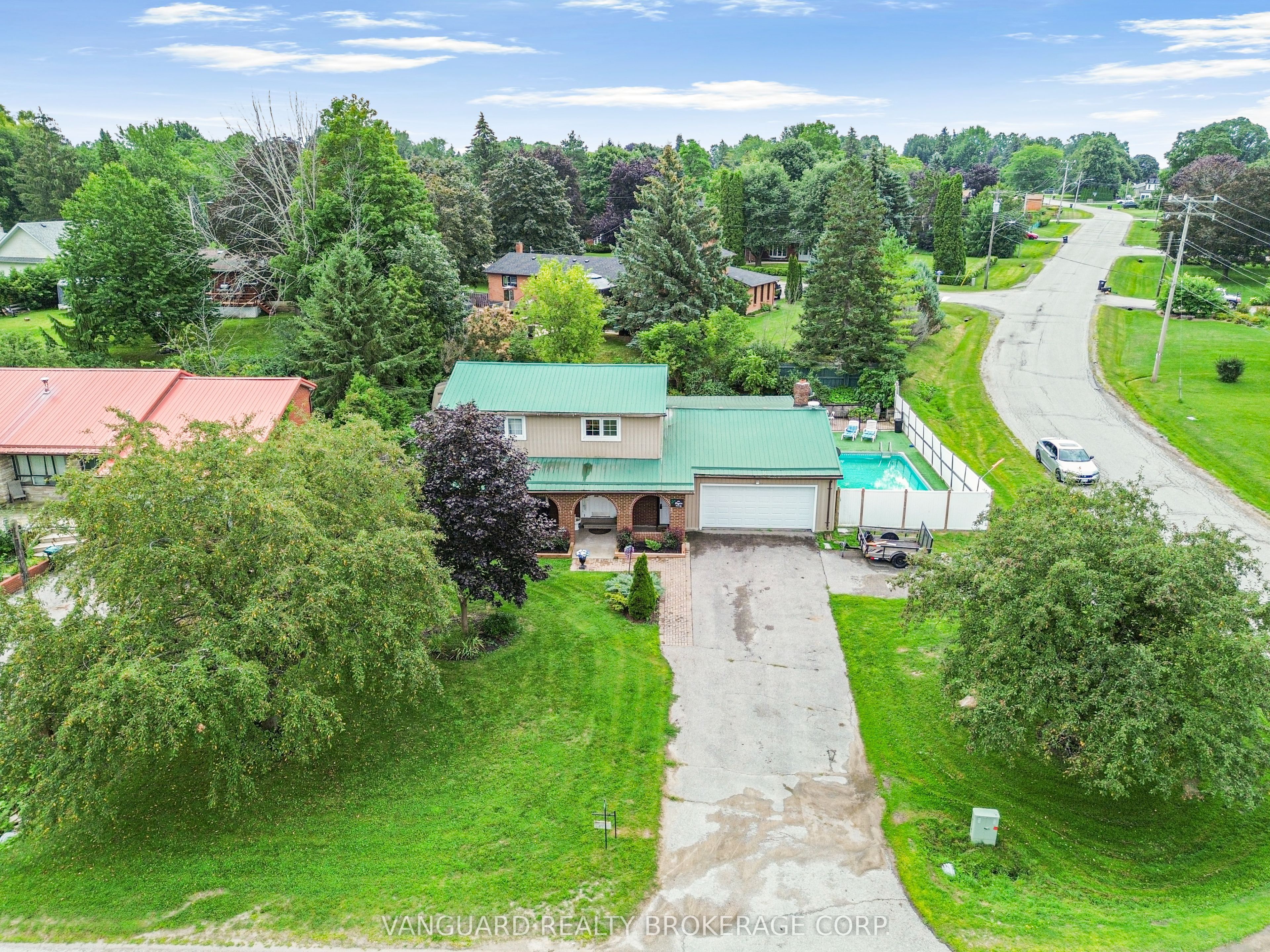 4417 Line 7 Property Photo 1