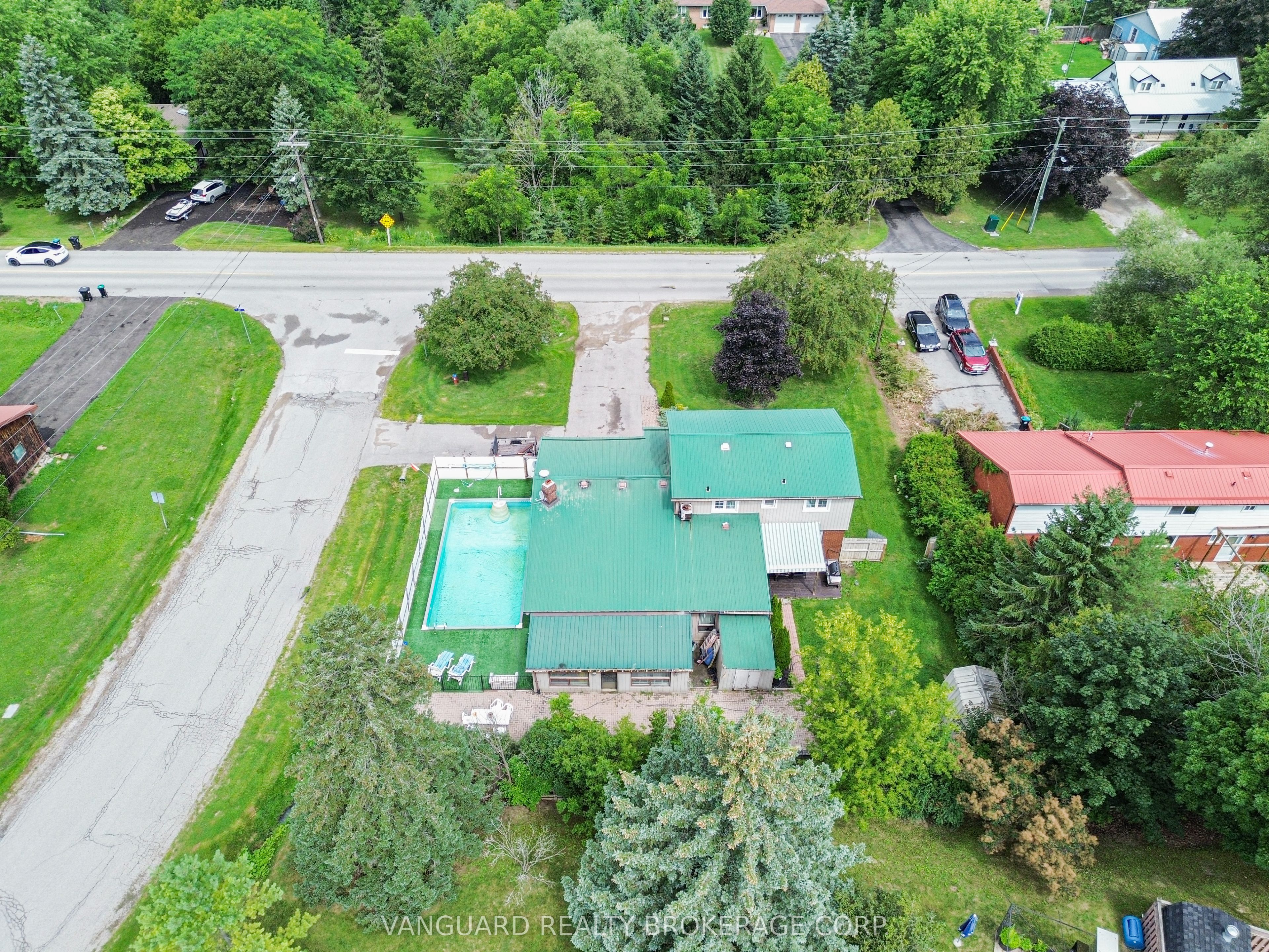 4417 Line 7 Property Photo 2