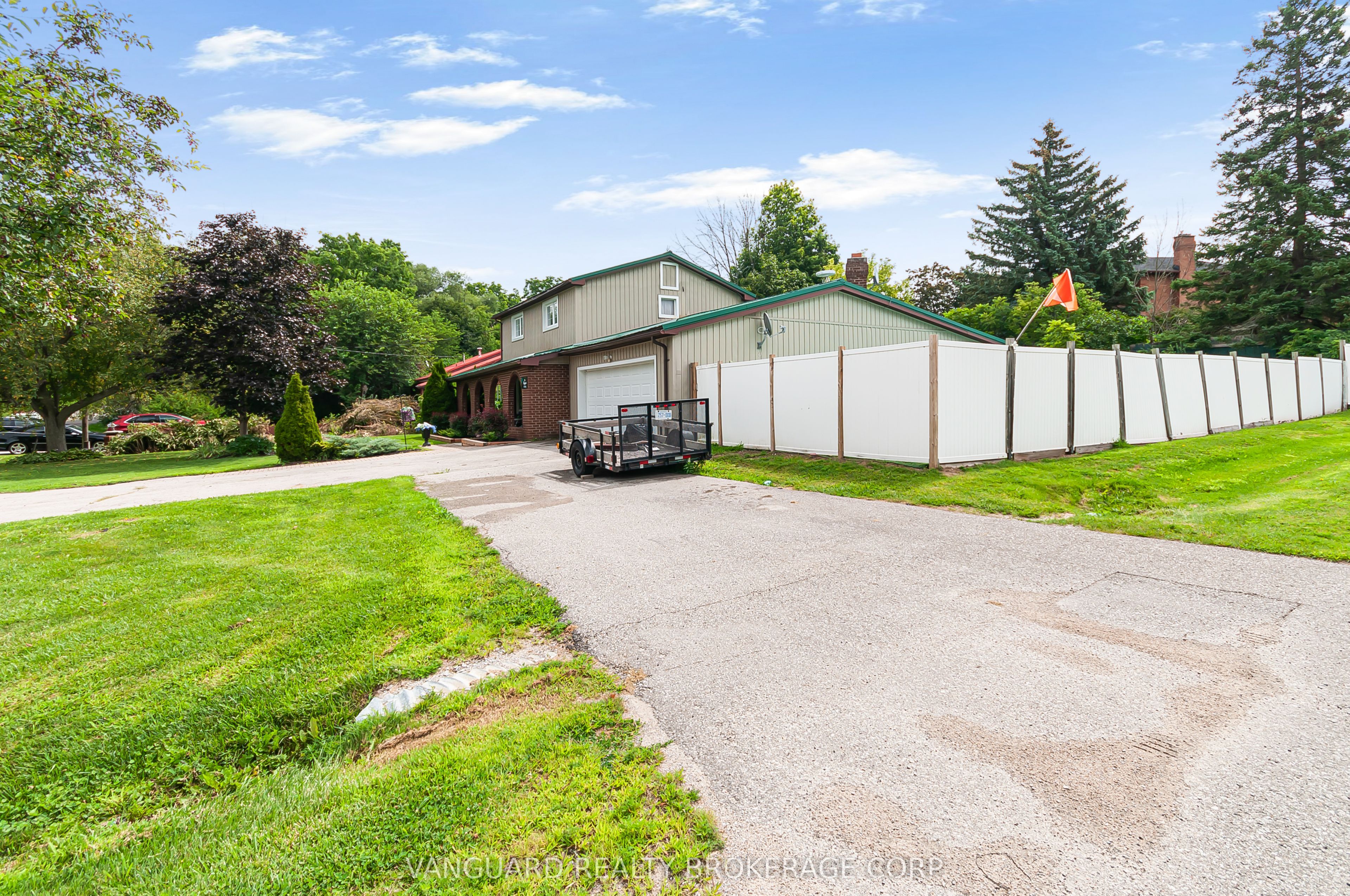 4417 Line 7 Property Photo 8