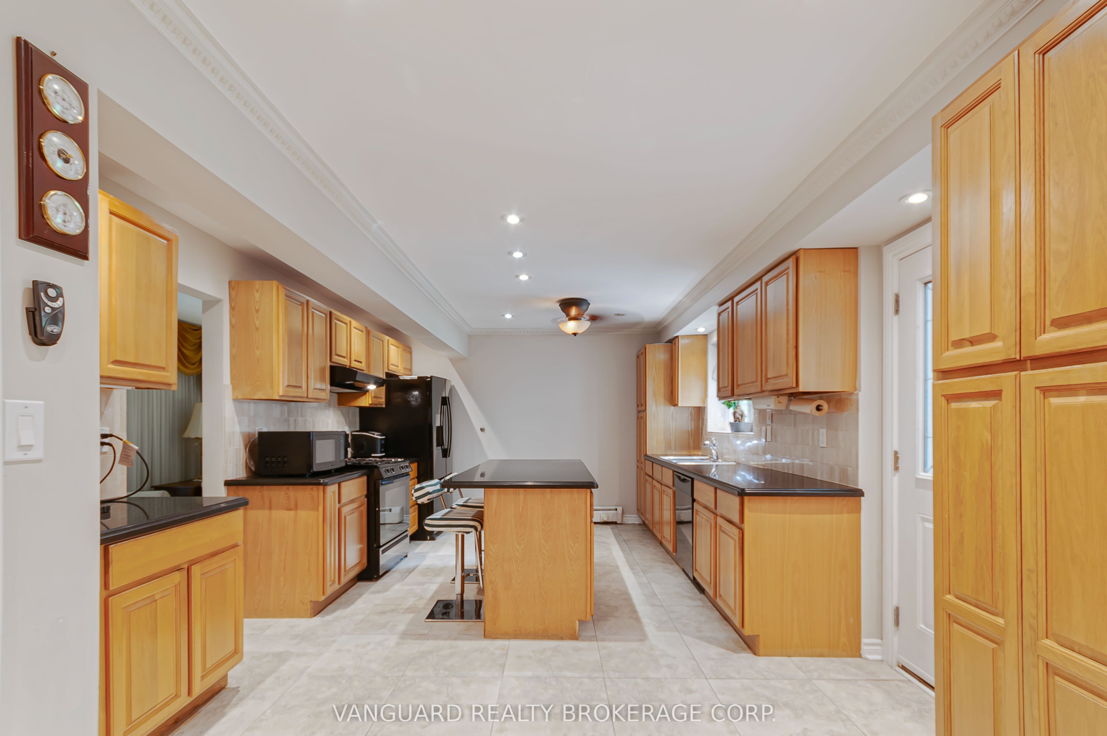 4417 Line 7 Property Photo 40