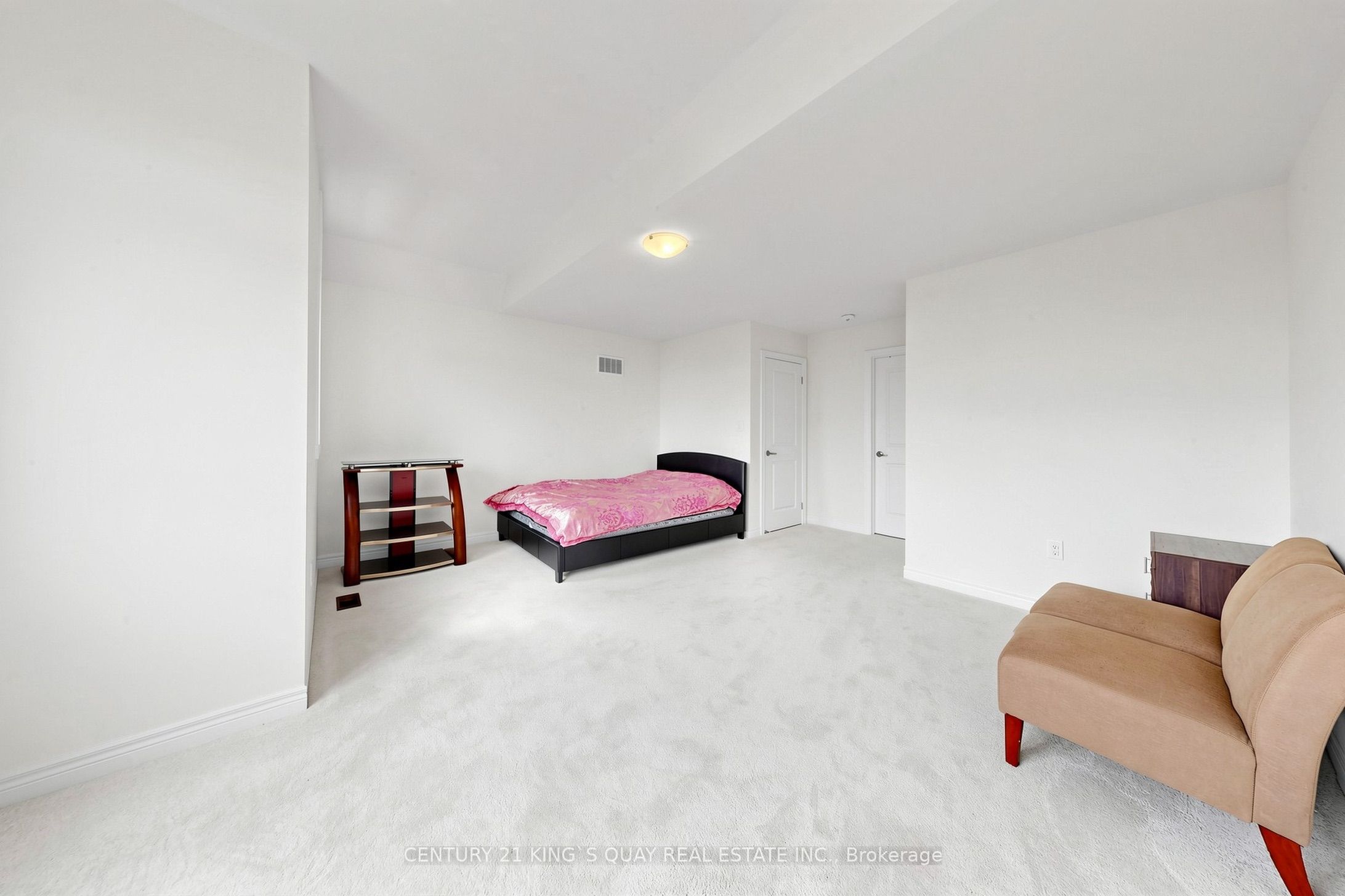 36 Bostock Drive Property Photo 30