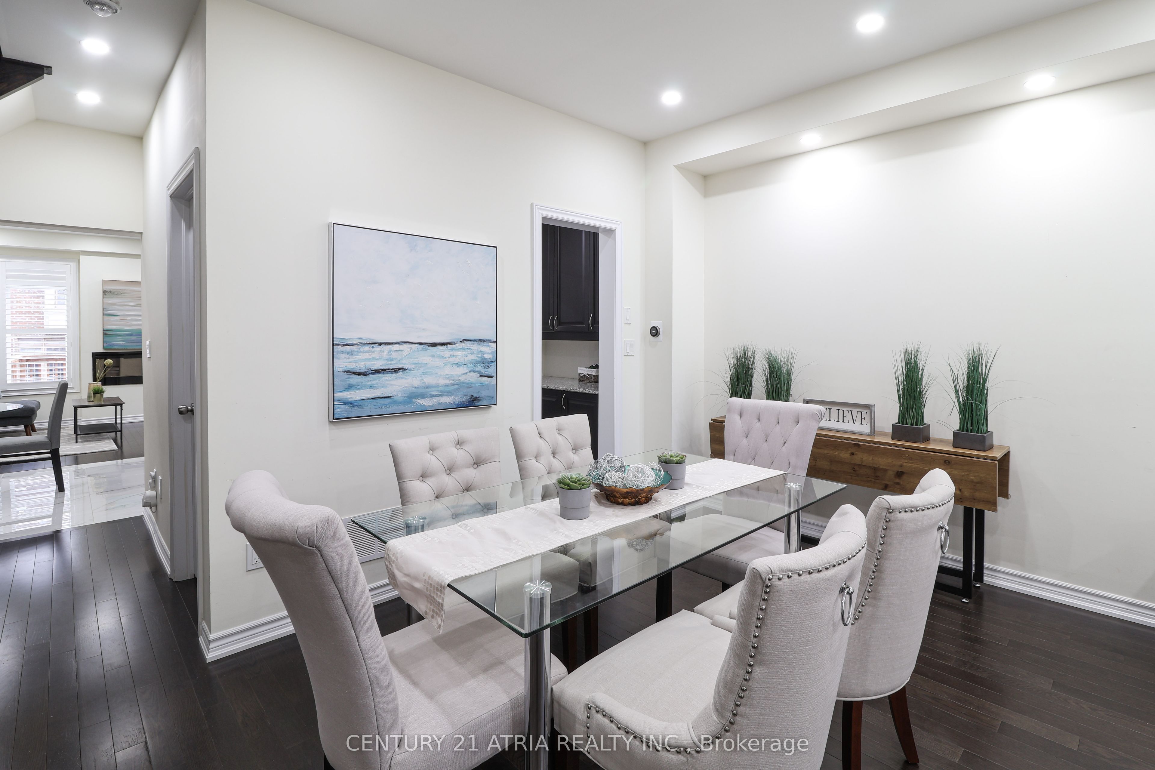 134 Dundonnell Place Property Photo 7