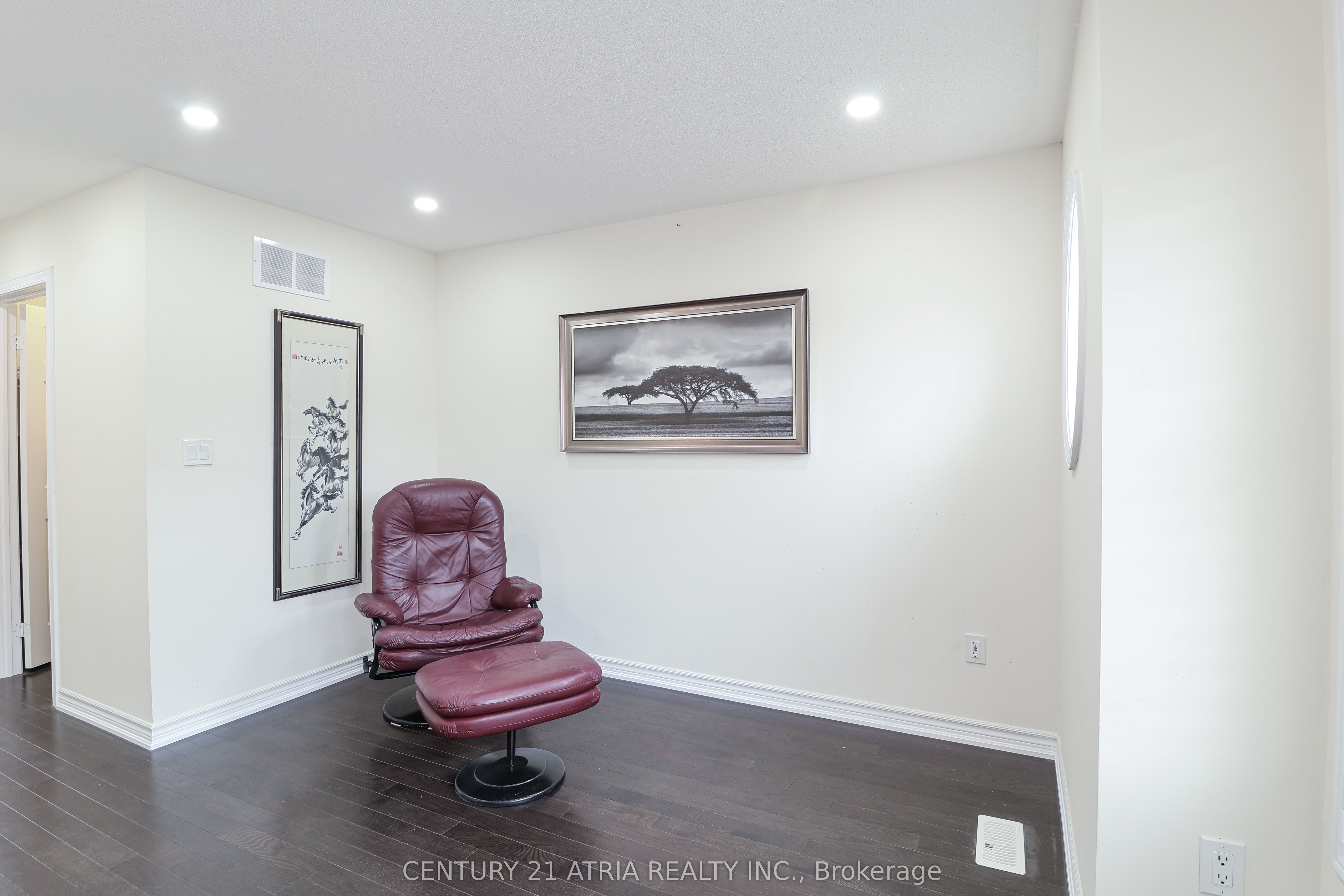 134 Dundonnell Place Property Photo 27