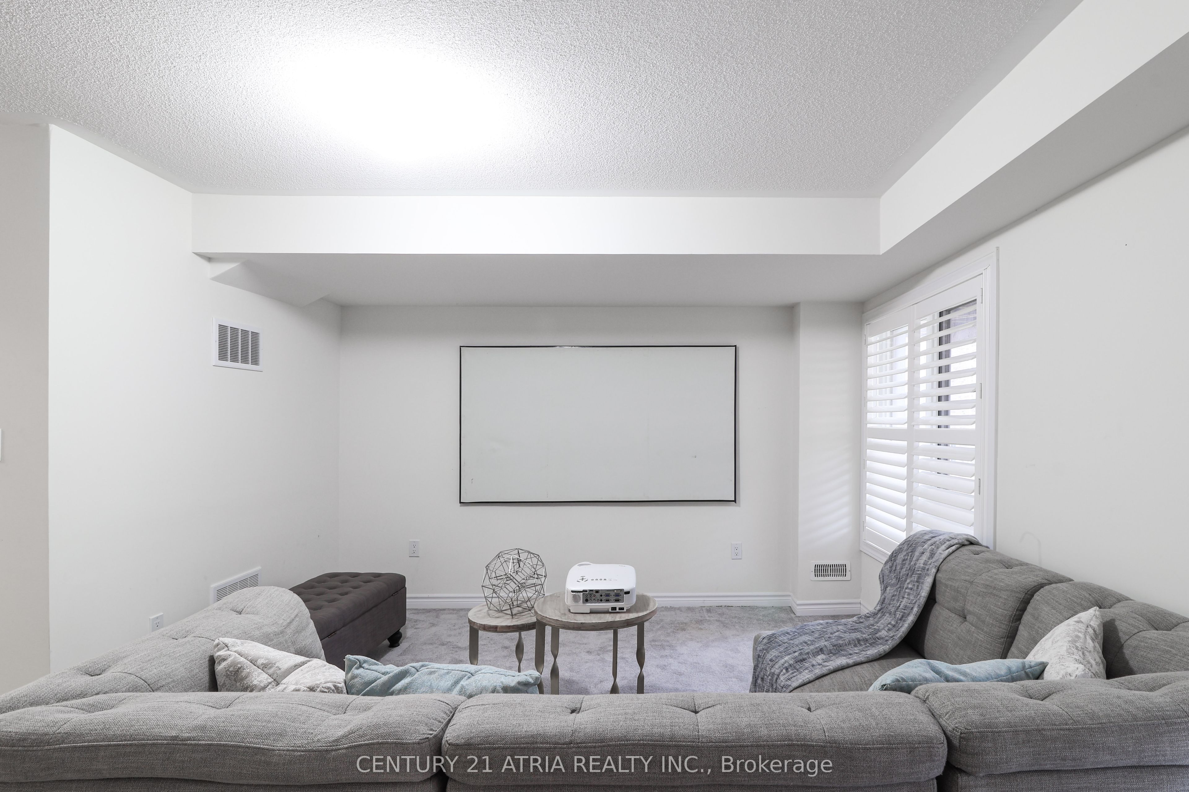 134 Dundonnell Place Property Photo 44
