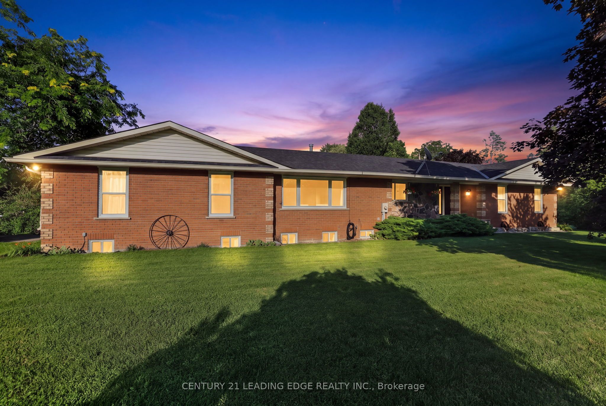 23233 Miles Road Property Photo 3