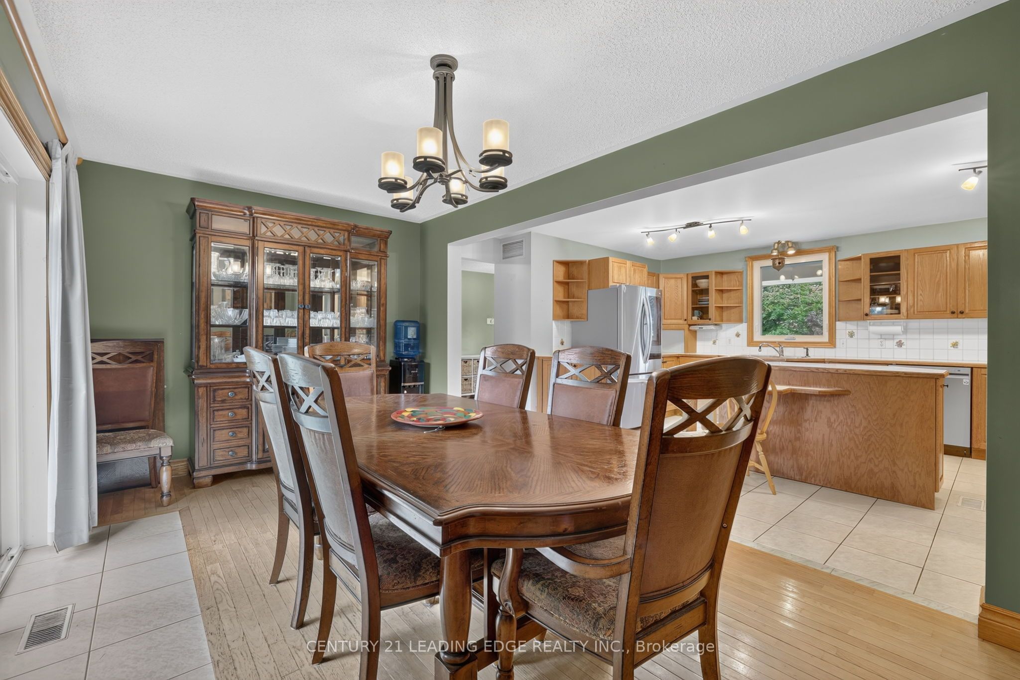 23233 Miles Road Property Photo 9