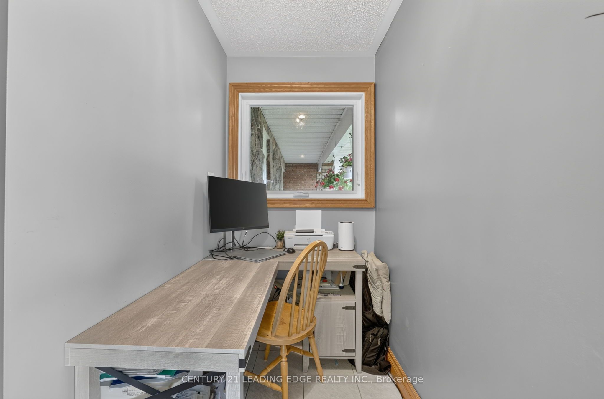 23233 Miles Road Property Photo 13