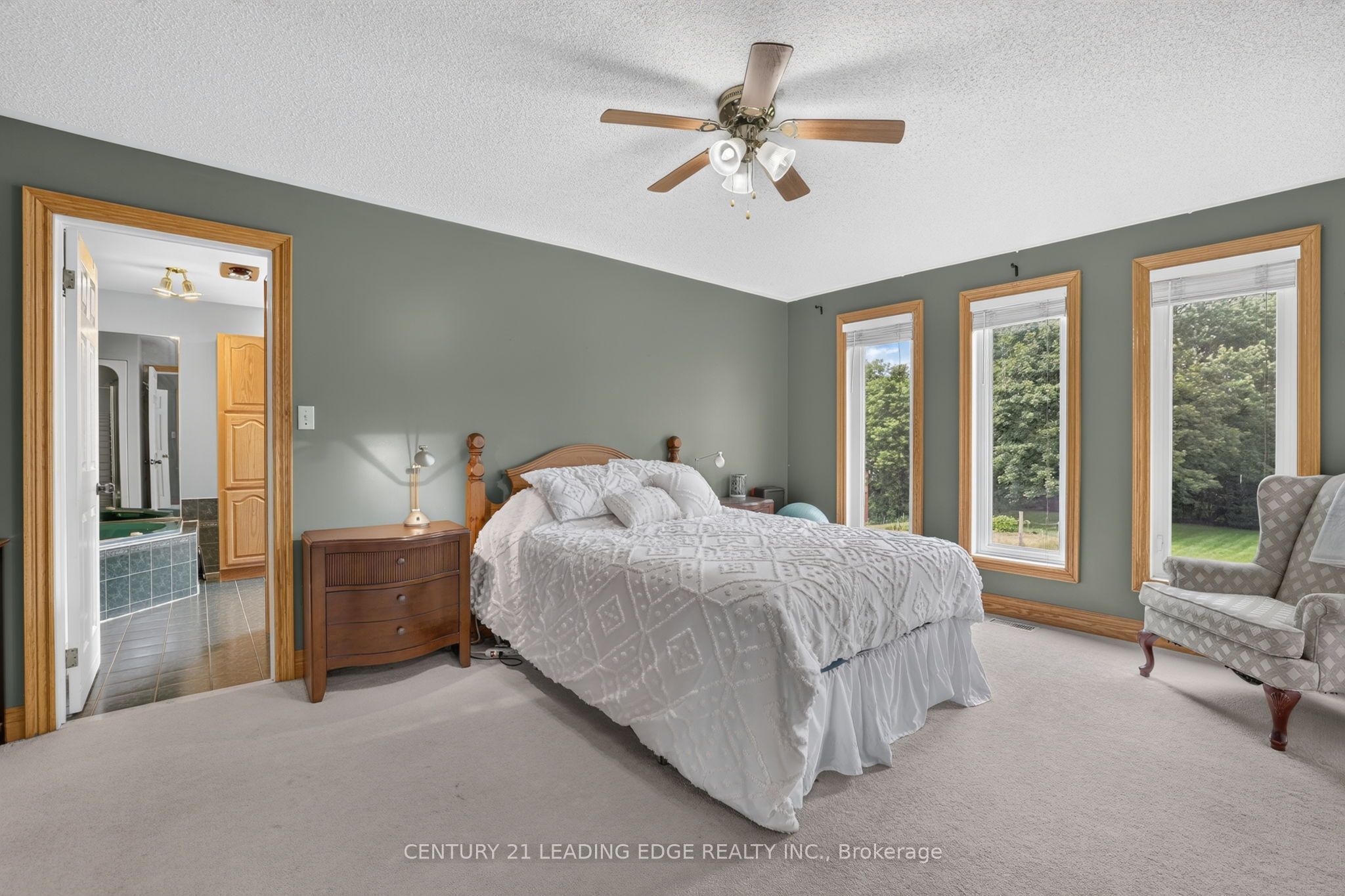 23233 Miles Road Property Photo 14