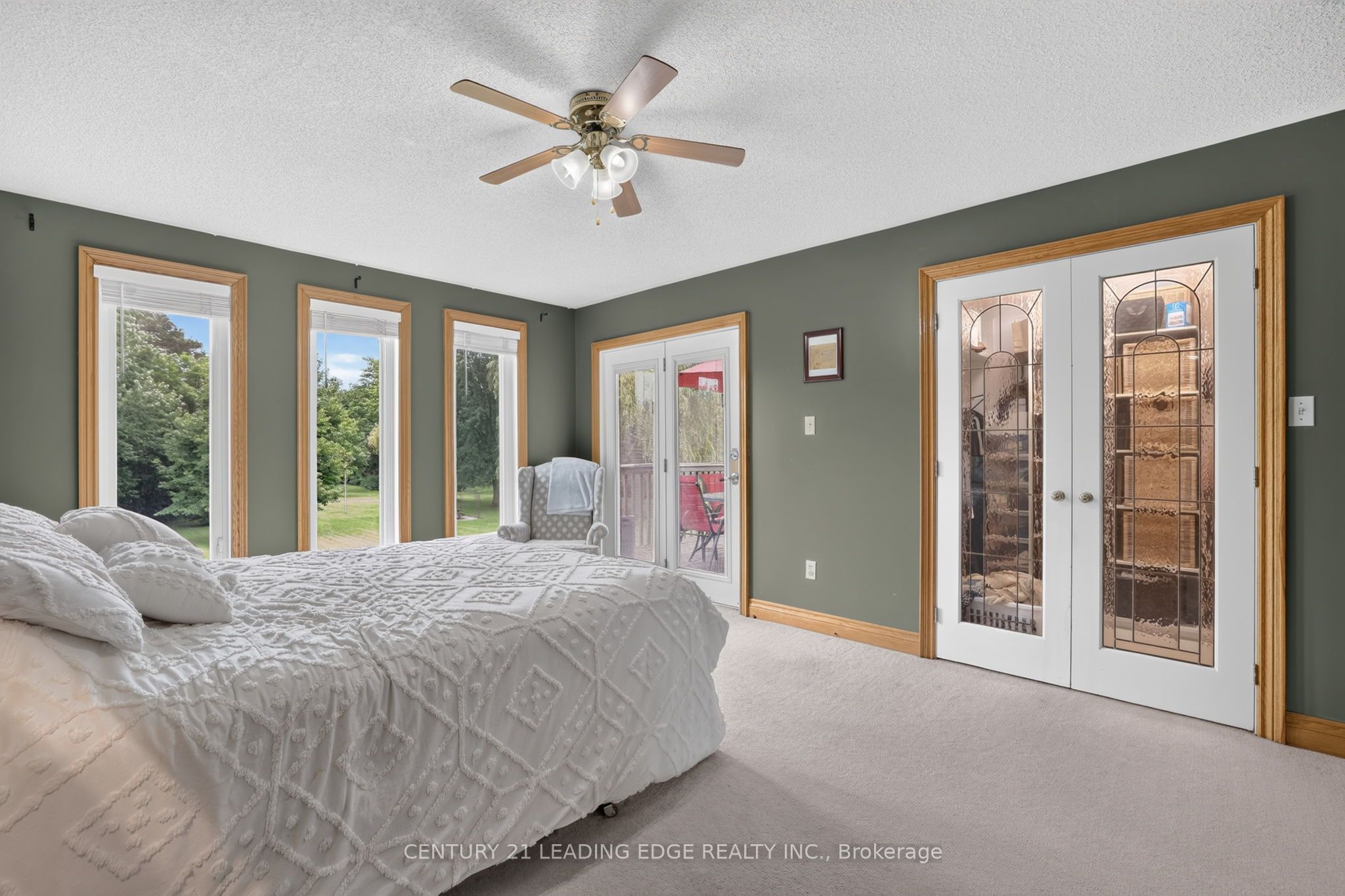 23233 Miles Road Property Photo 15