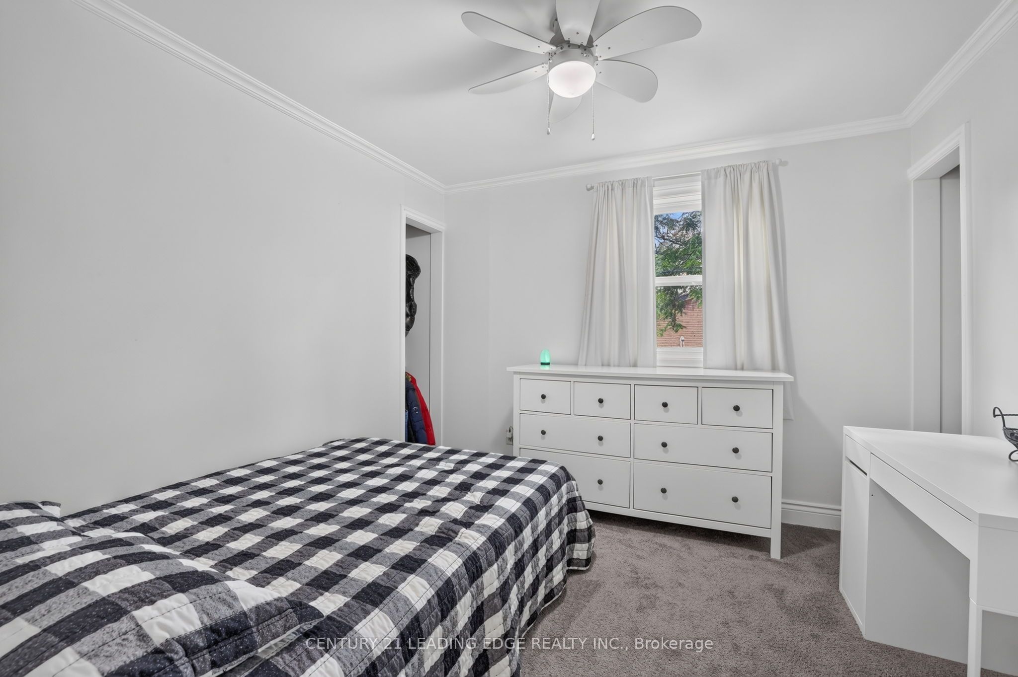 23233 Miles Road Property Photo 19
