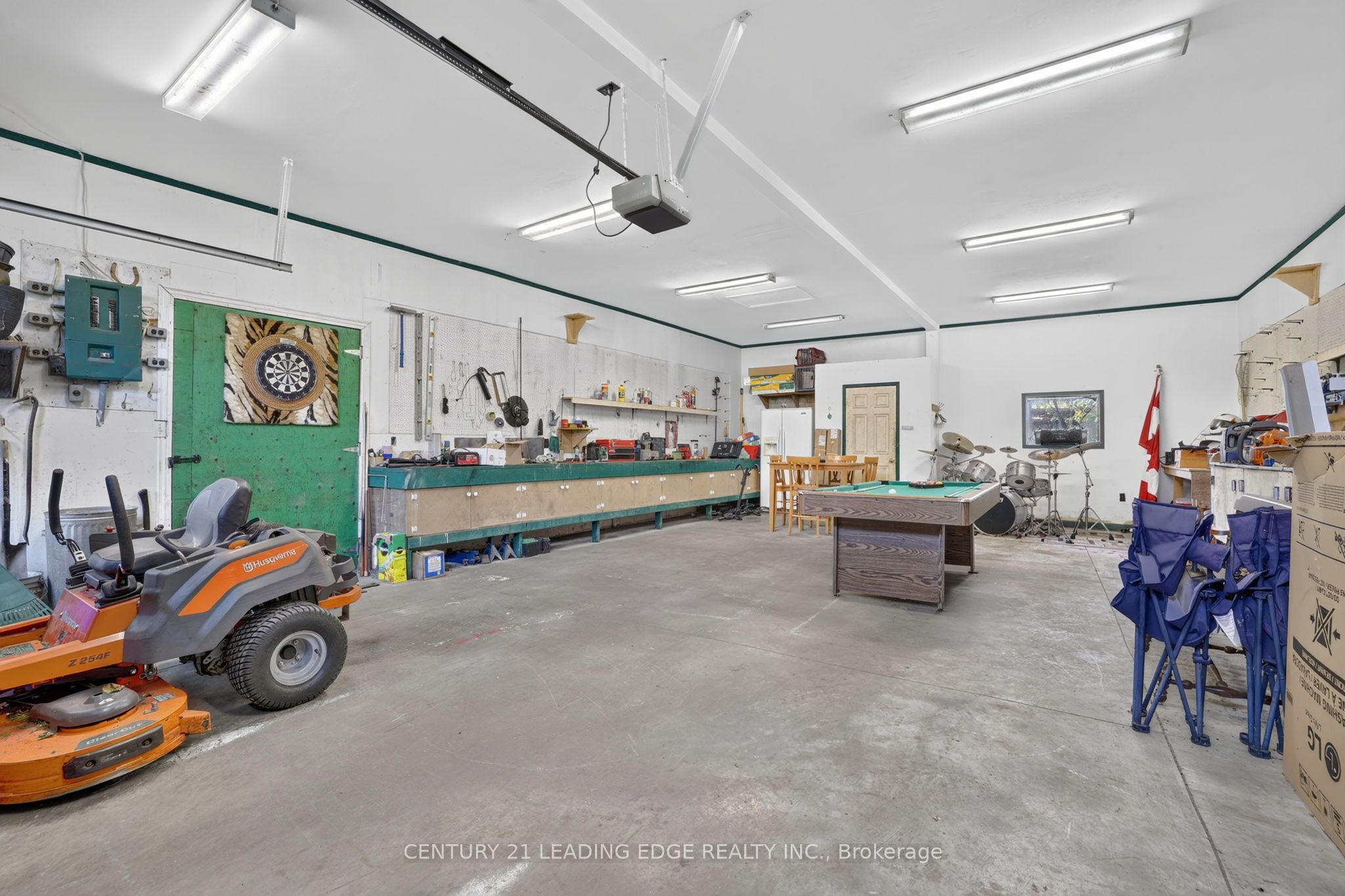 23233 Miles Road Property Photo 43