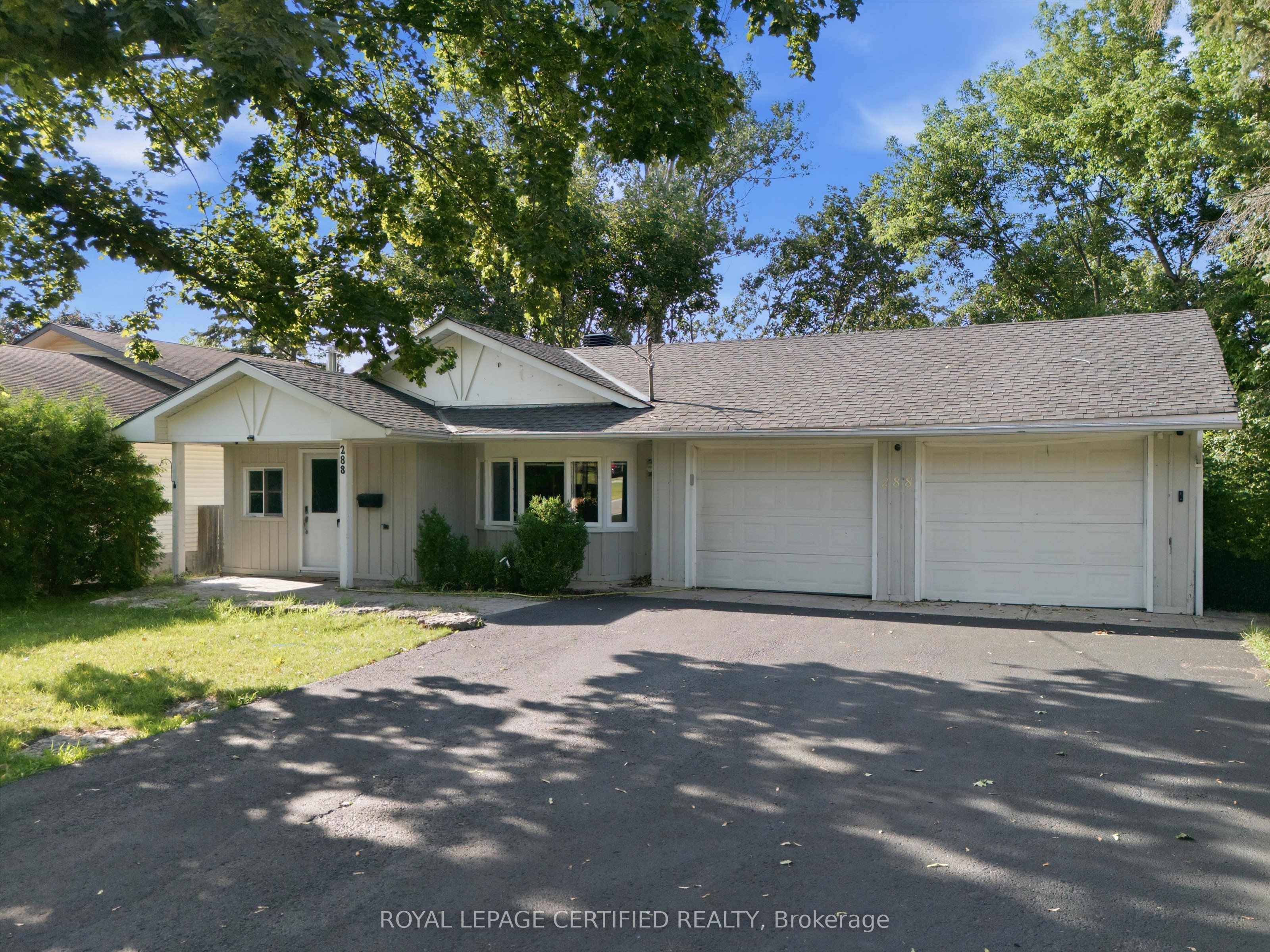 288 Irene Drive Property Photo 1