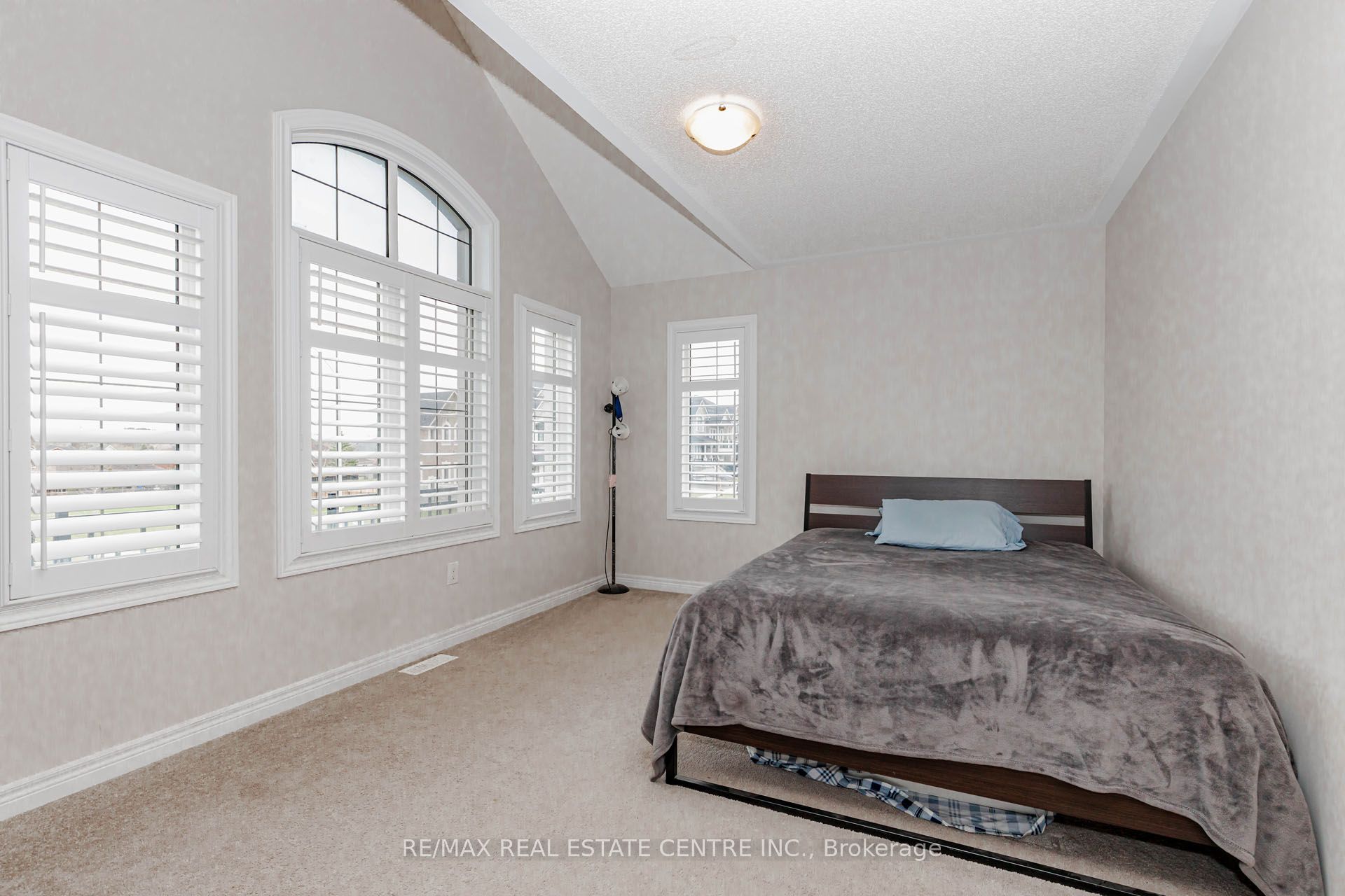 1332 Blackmore Street Property Photo 33