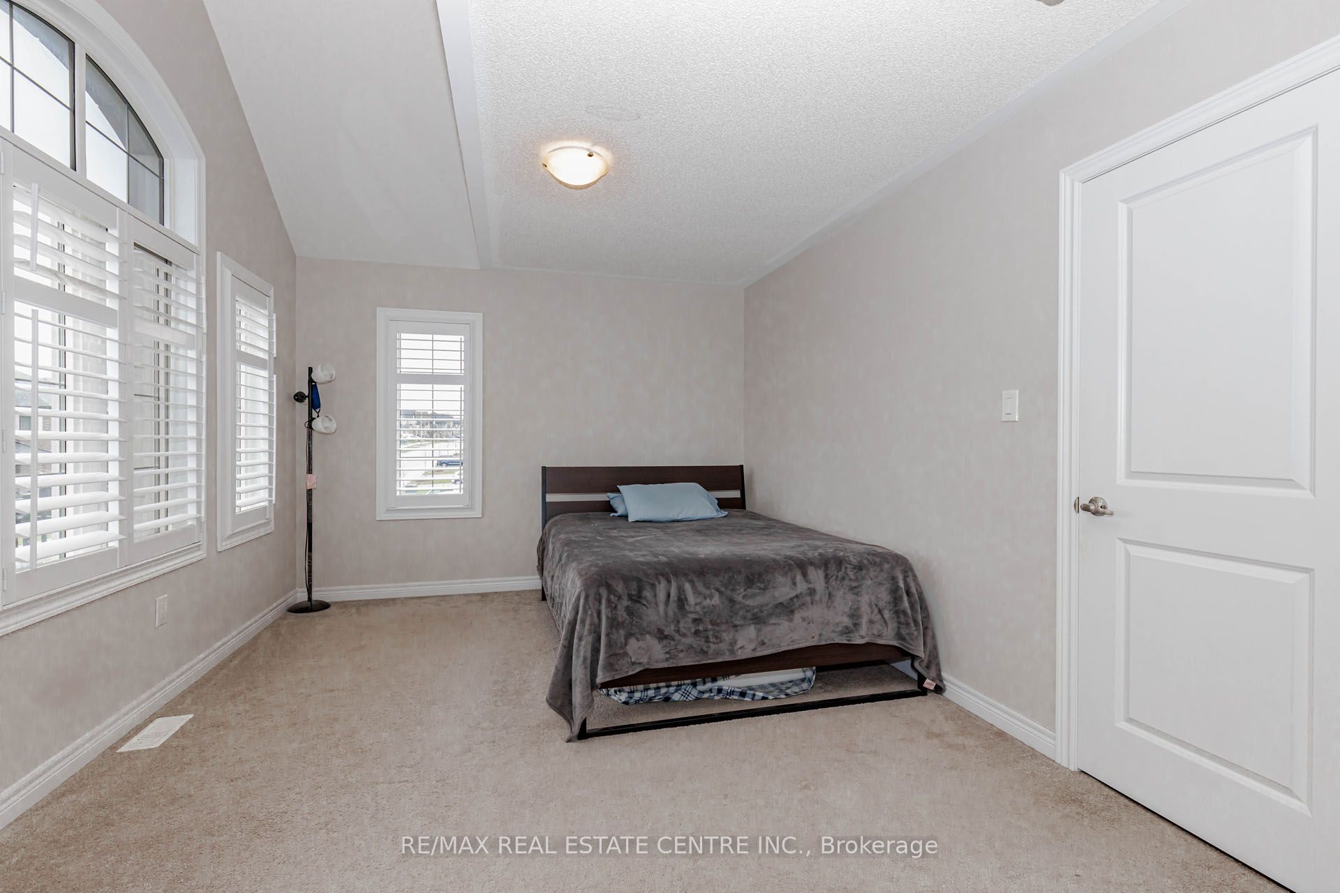 1332 Blackmore Street Property Photo 34