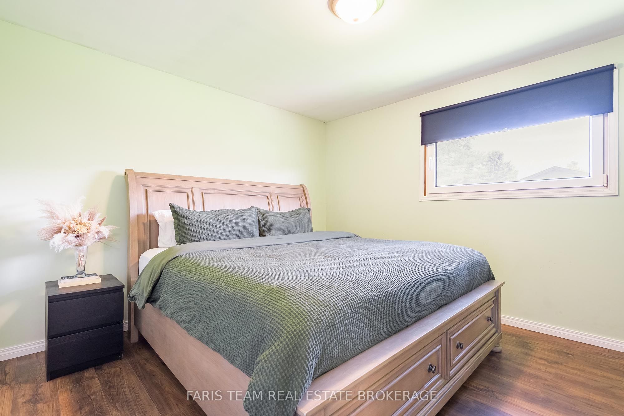 201 Parkside Crescent Property Photo 13