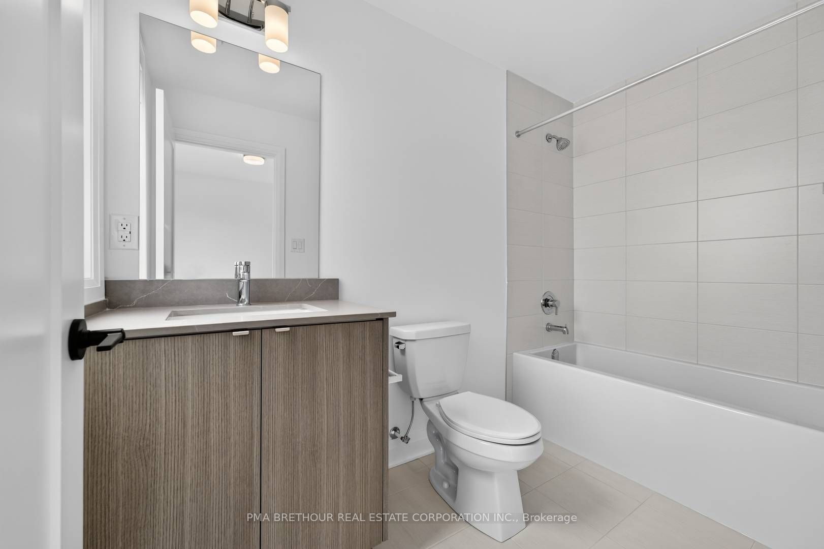 222 Atkinson Avenue Property Photo 18