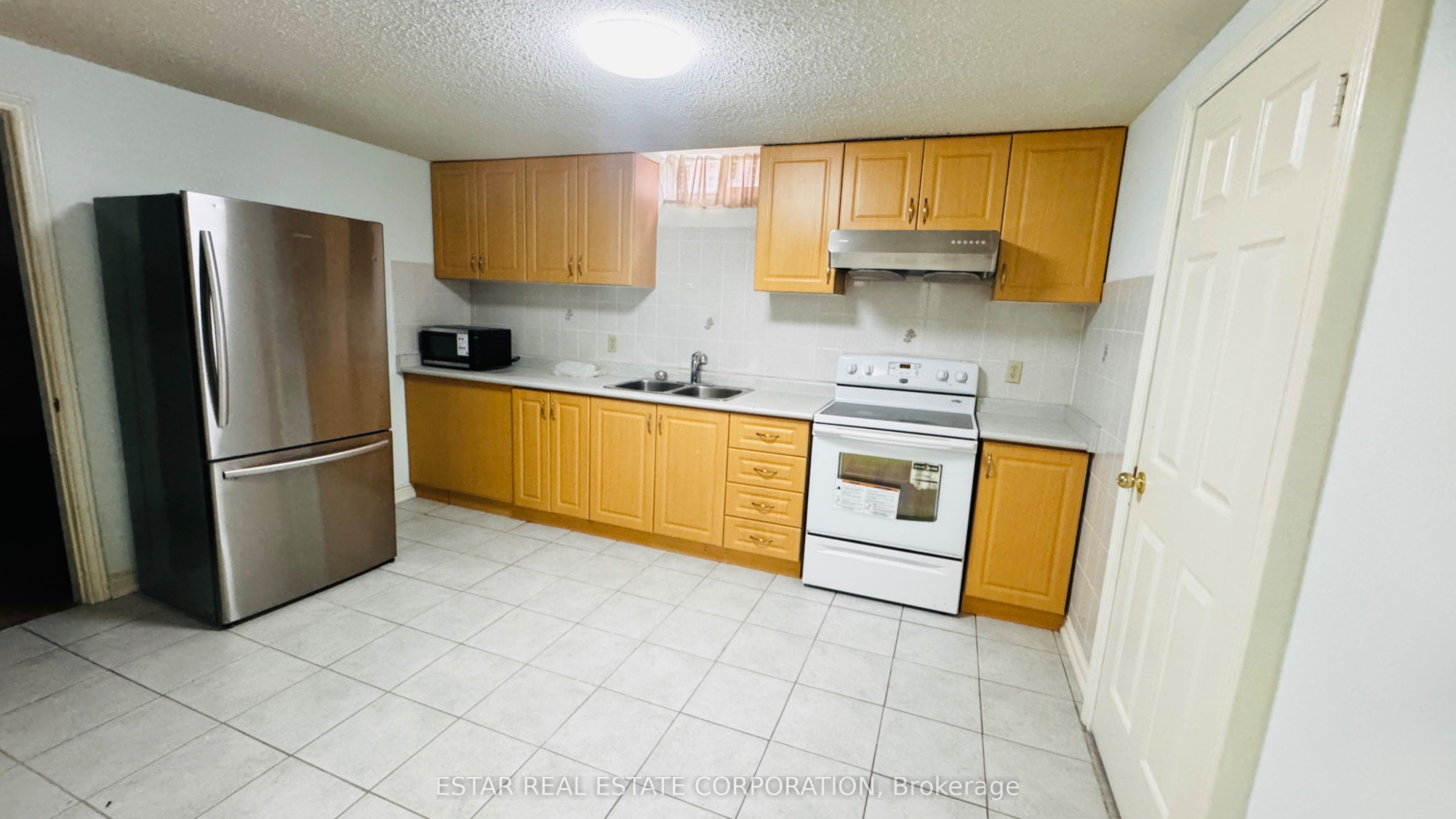39 Loweswater Avenue Basement Property Photo 4