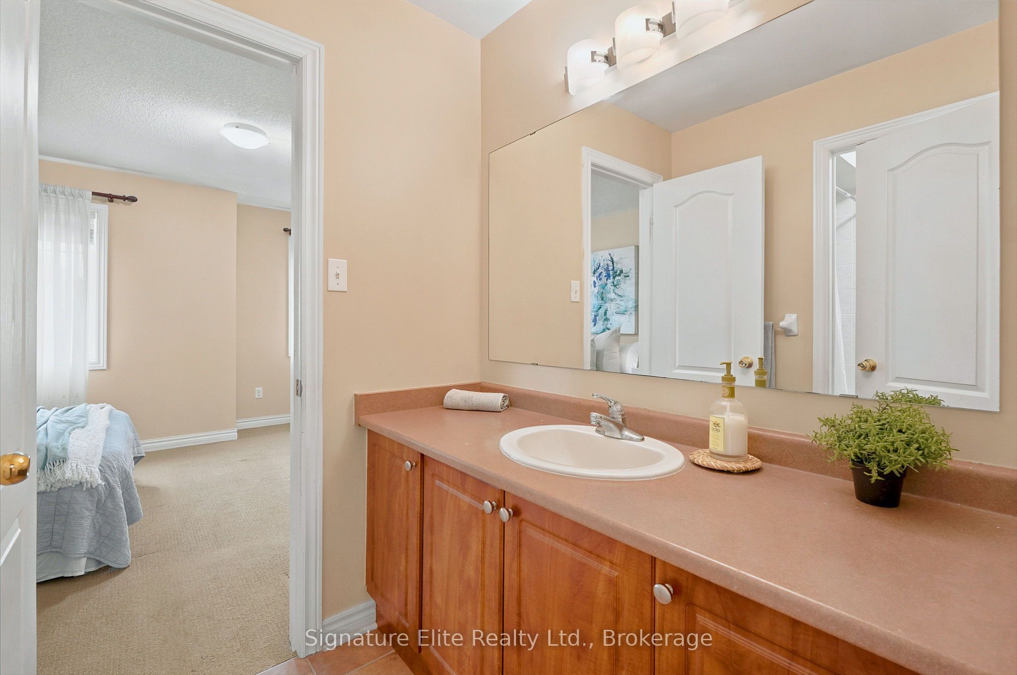 211 Lageer Drive Property Photo 28