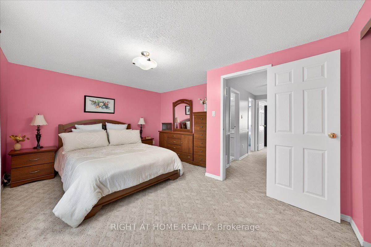 72 Rejane Crescent Property Photo 15