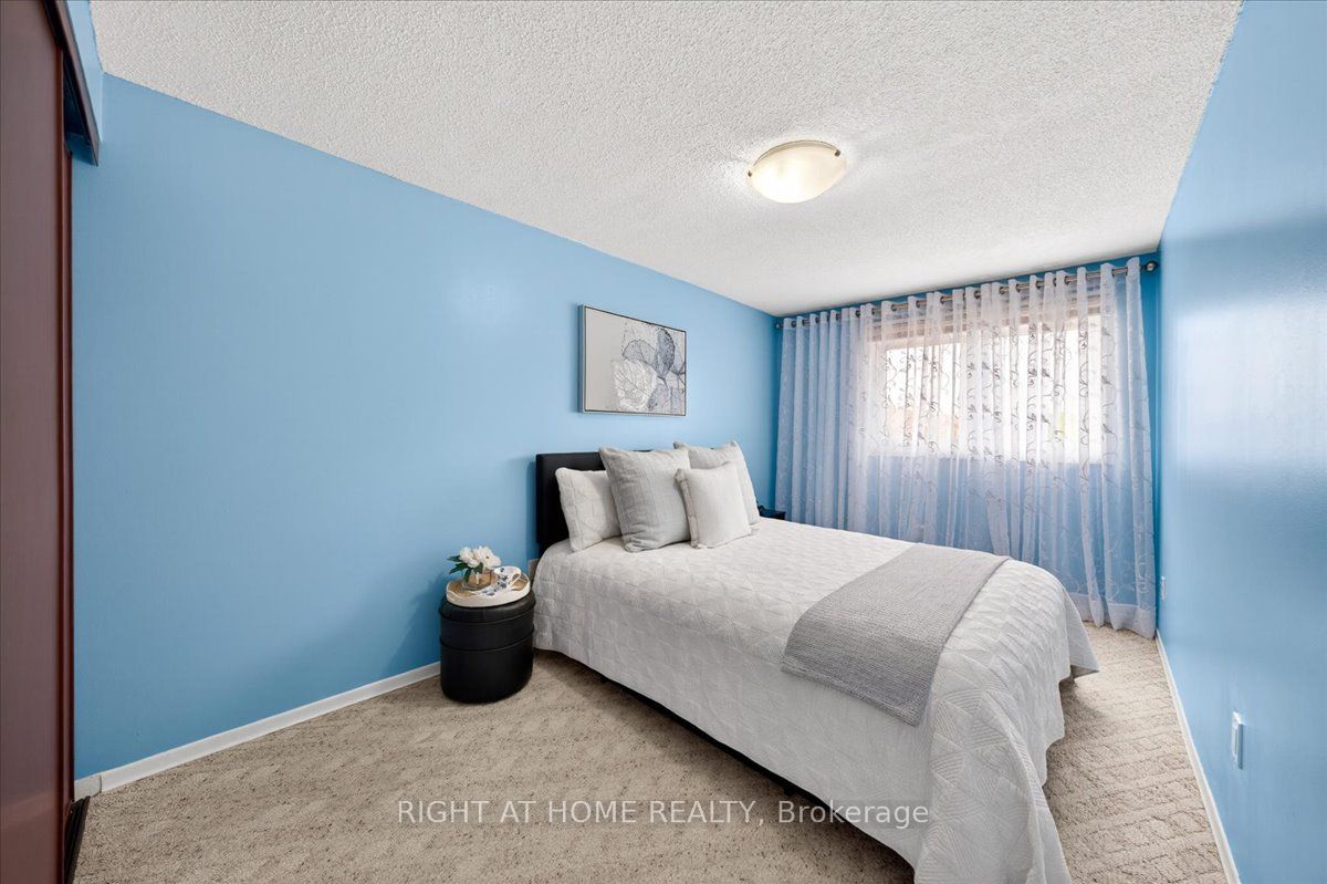 72 Rejane Crescent Property Photo 17