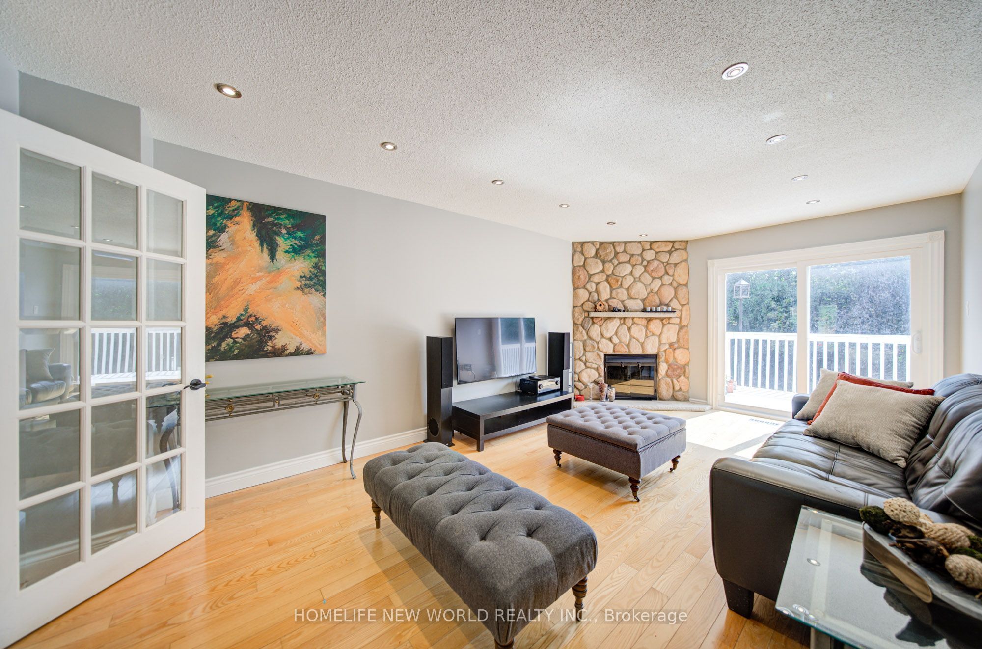 12 Bellside Drive Property Photo 10