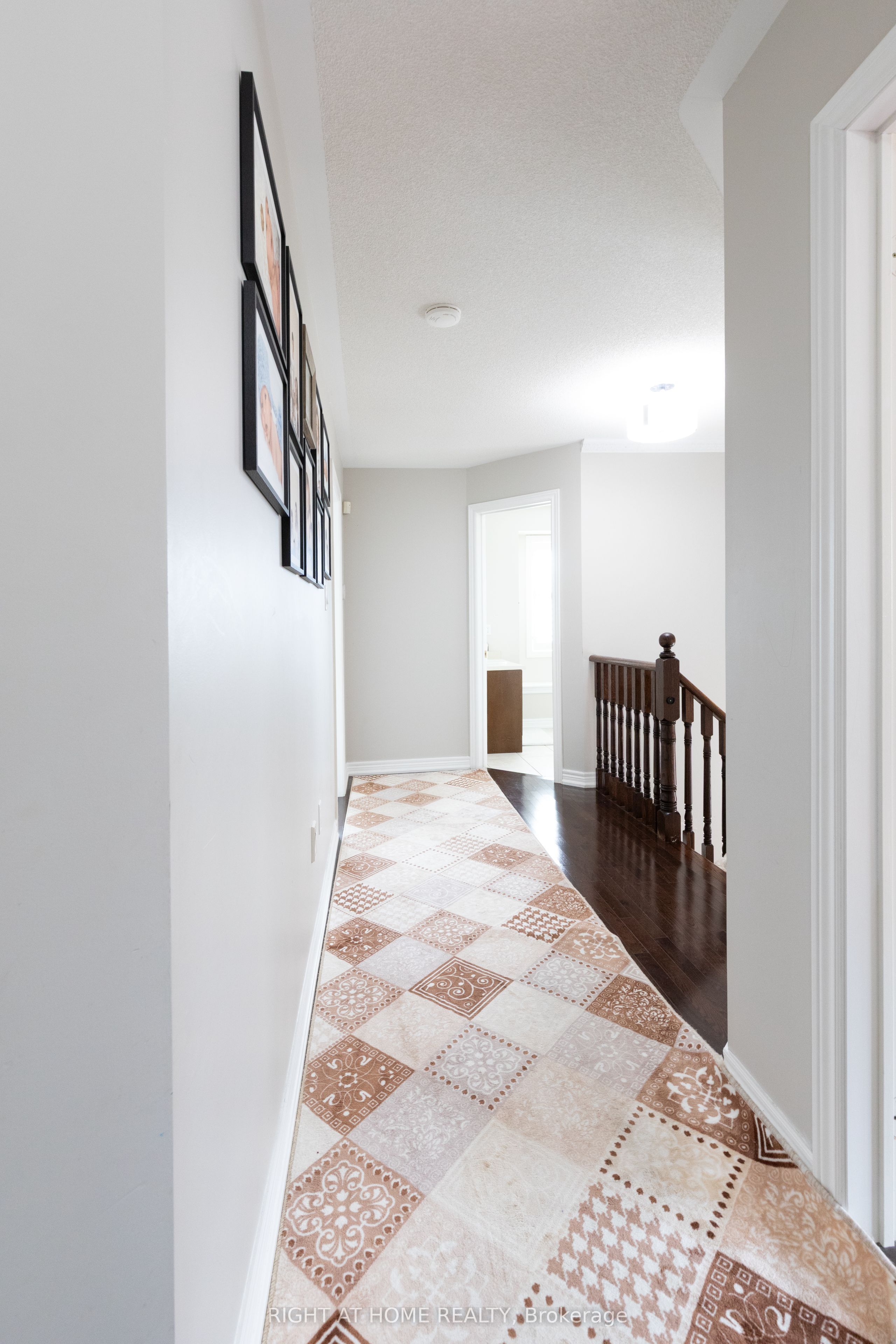 182 Maurier Boulevard Property Photo 22