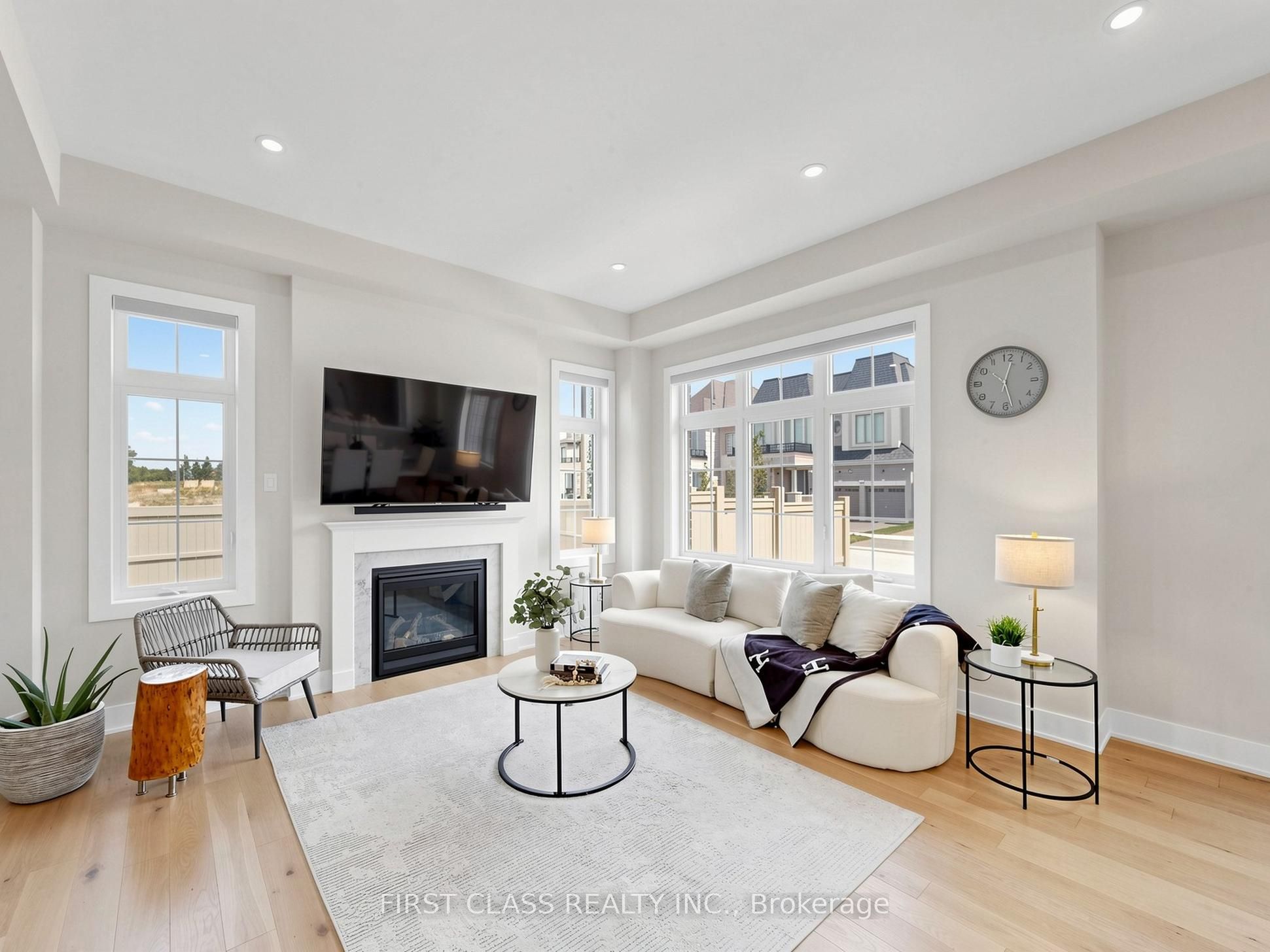 159 Harvey Bunker Crescent Property Photo 10
