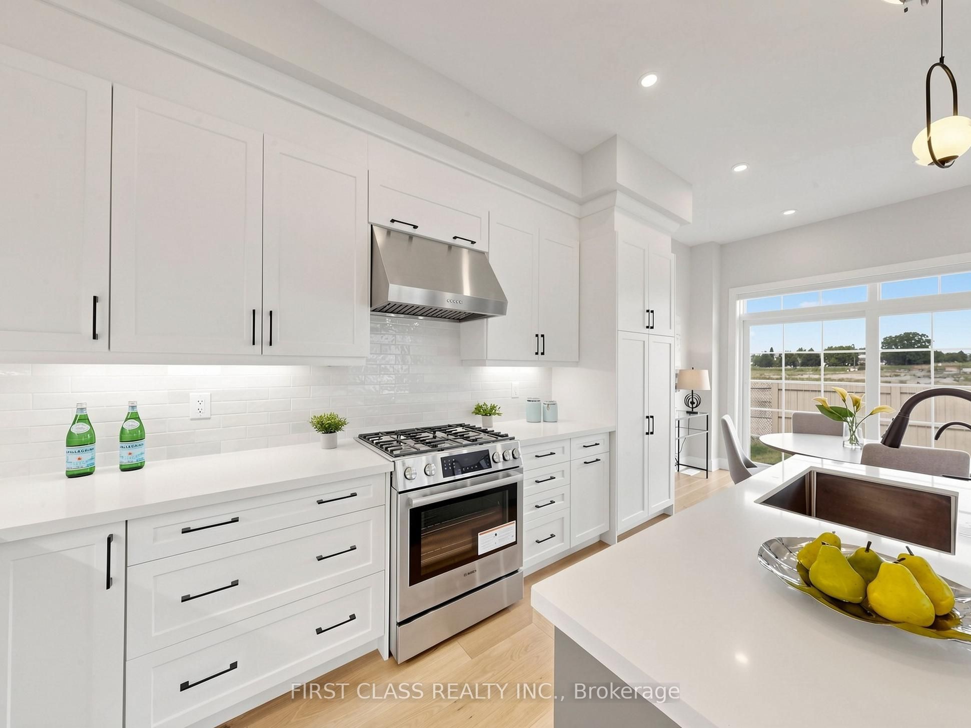 159 Harvey Bunker Crescent Property Photo 13