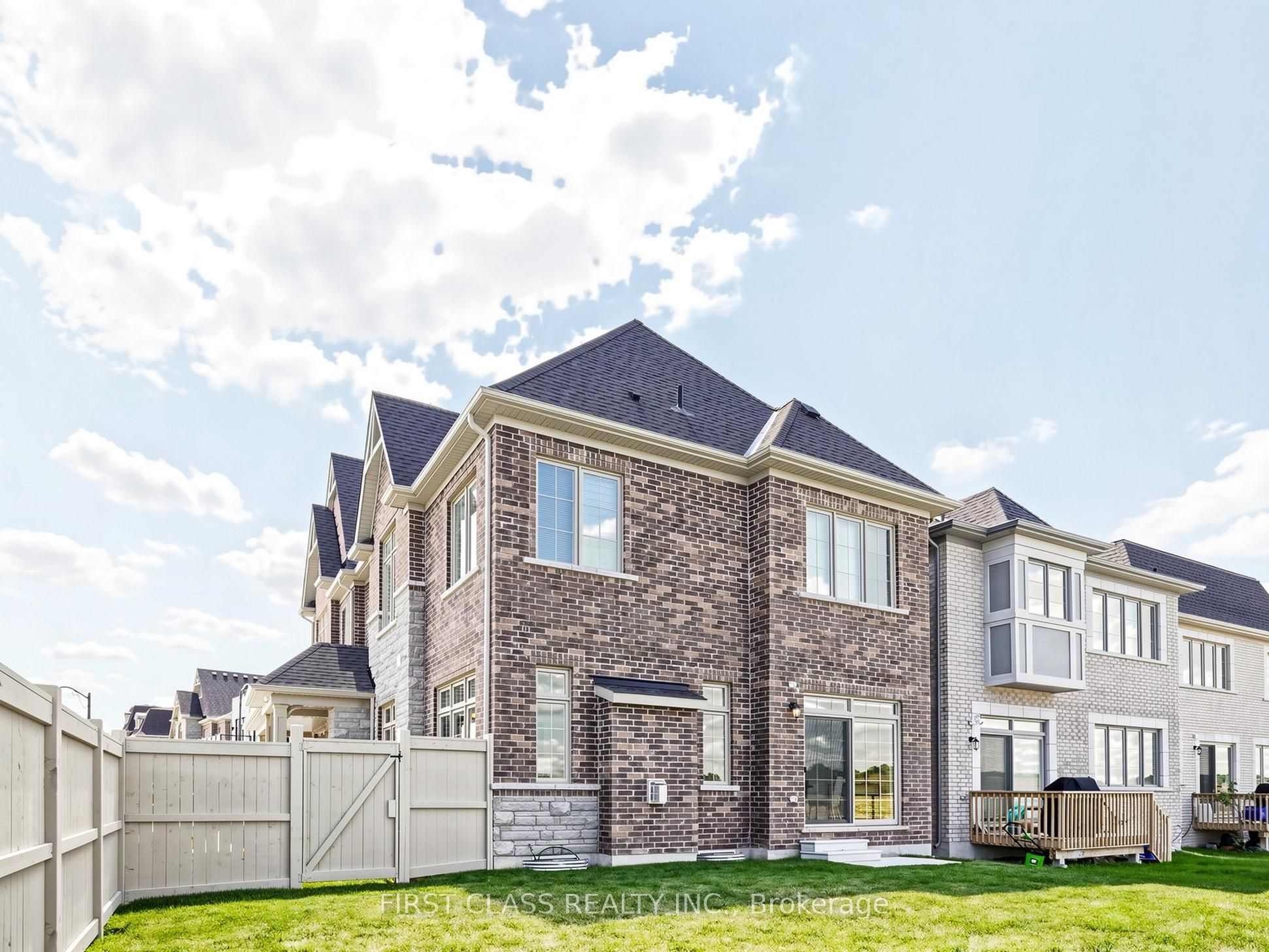 159 Harvey Bunker Crescent Property Photo 35
