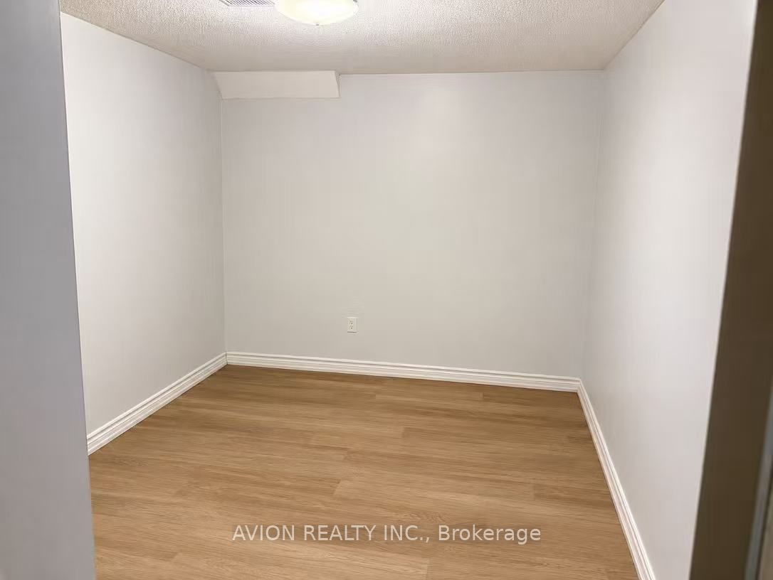 29 Falling River Drive Basement Property Photo 10