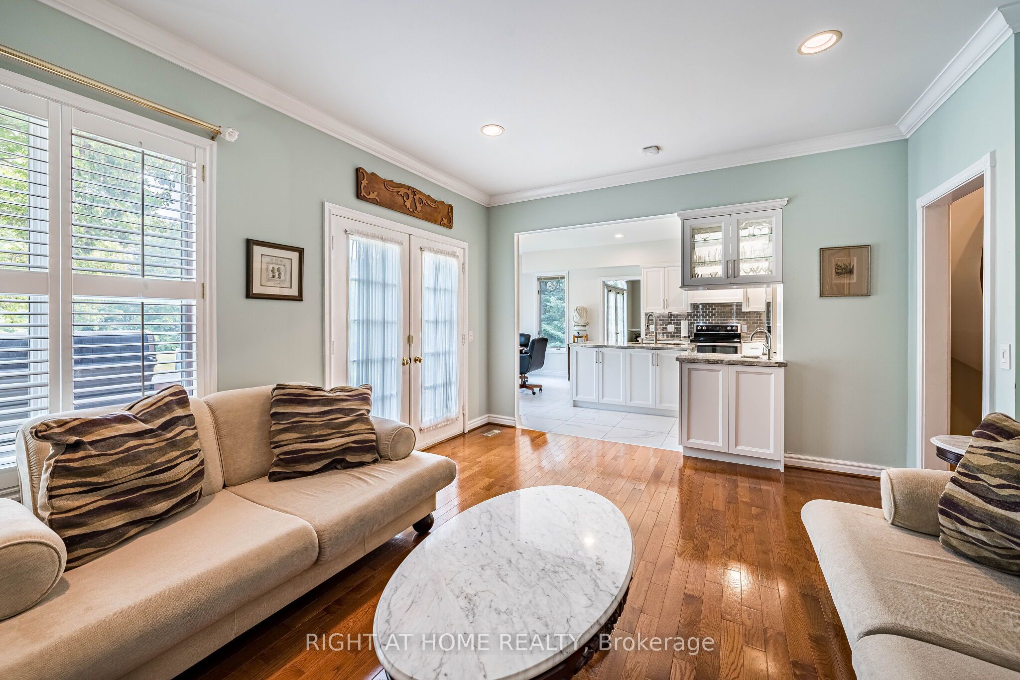 9 Glenridge Drive Property Photo 22