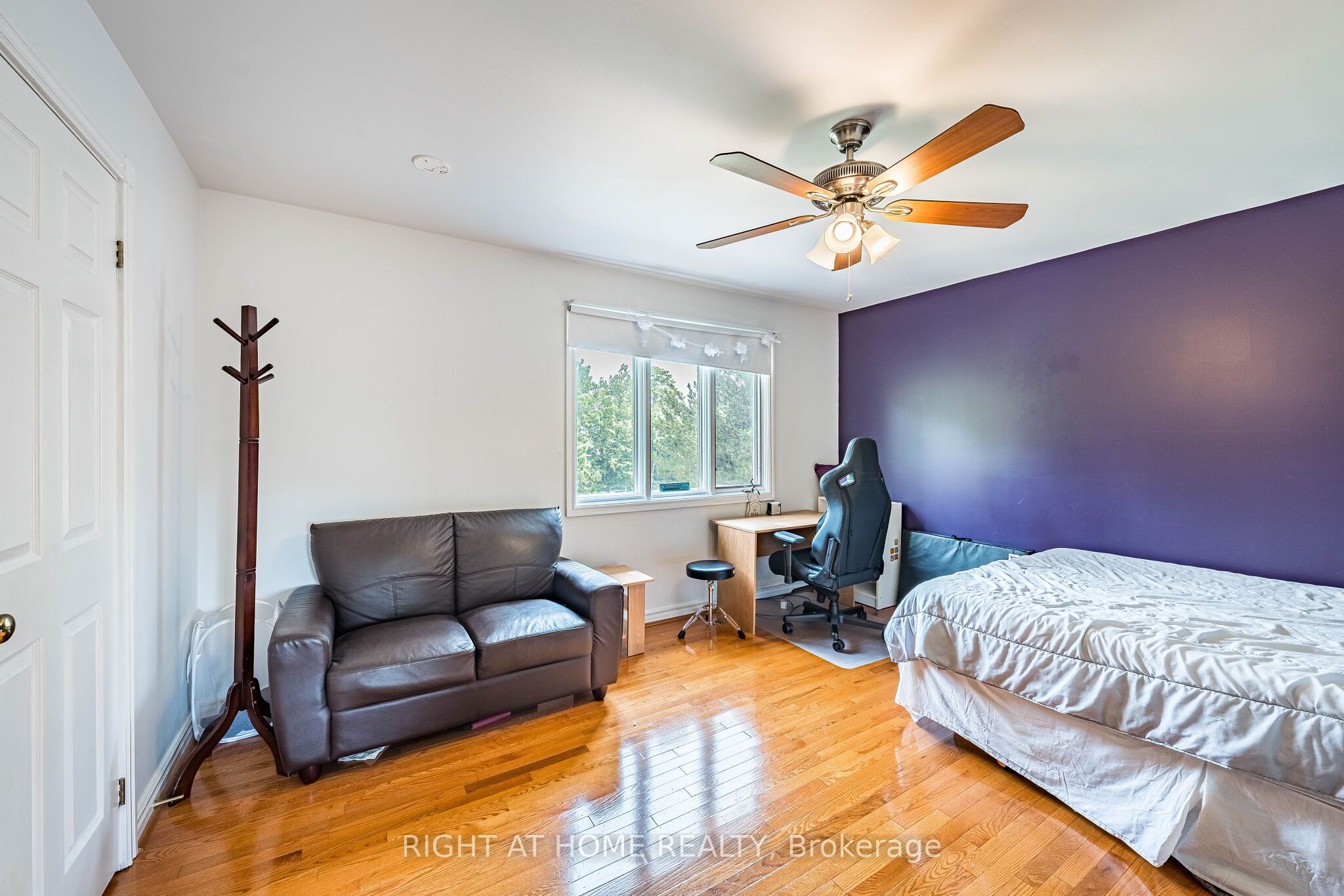 9 Glenridge Drive Property Photo 30