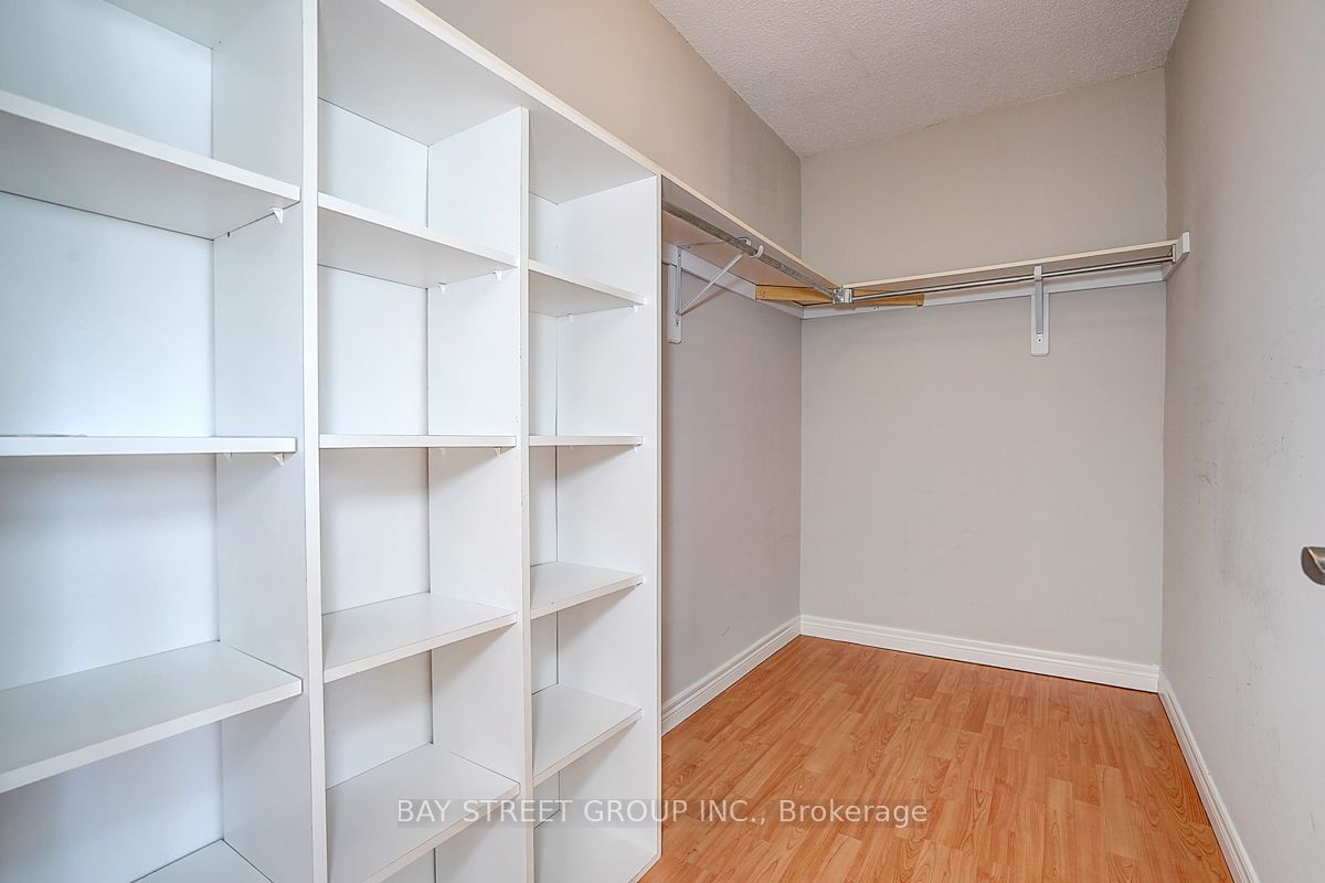 57 Gail Parks Crescent Property Photo 22