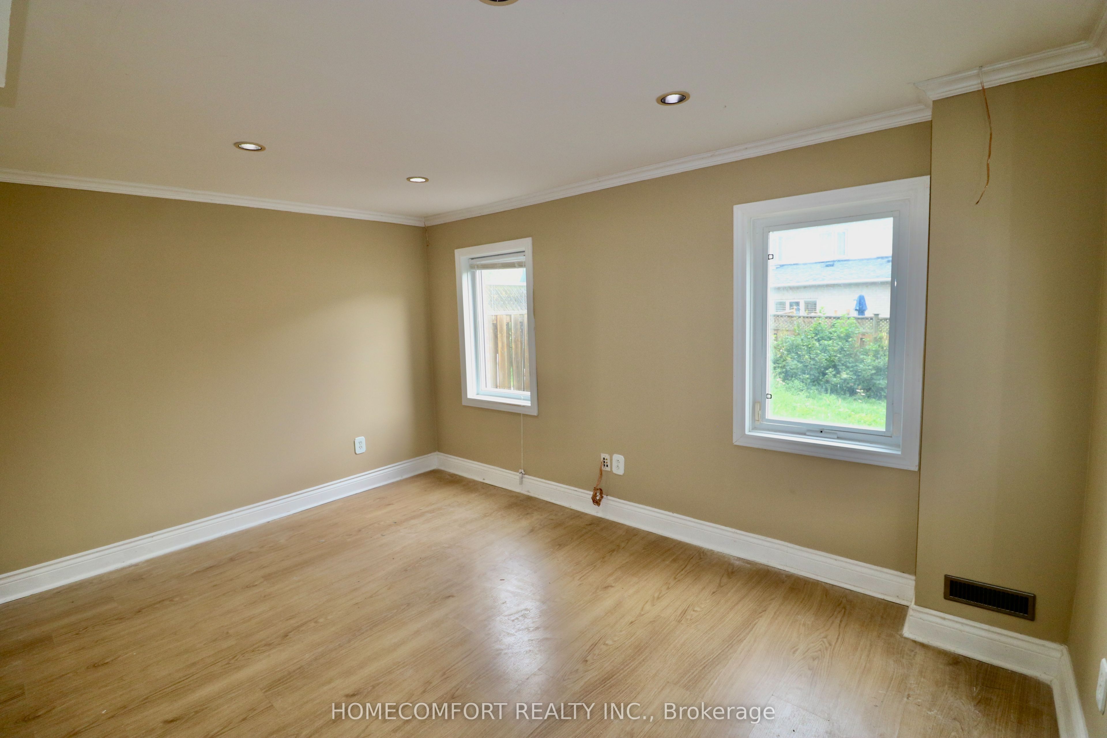 126 Gamble Glen Crescent Lower Property Photo 6
