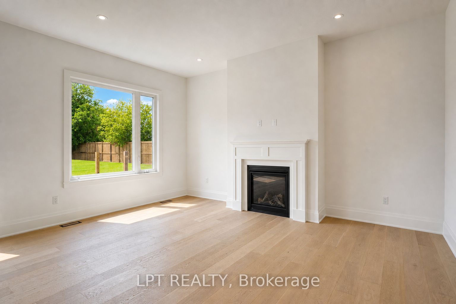 3 Richmond Park Drive Property Photo 11