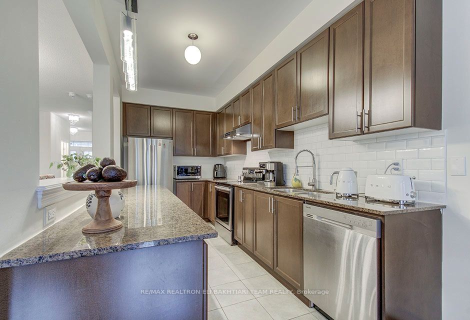 96 Port Arthur Crescent Property Photo 18