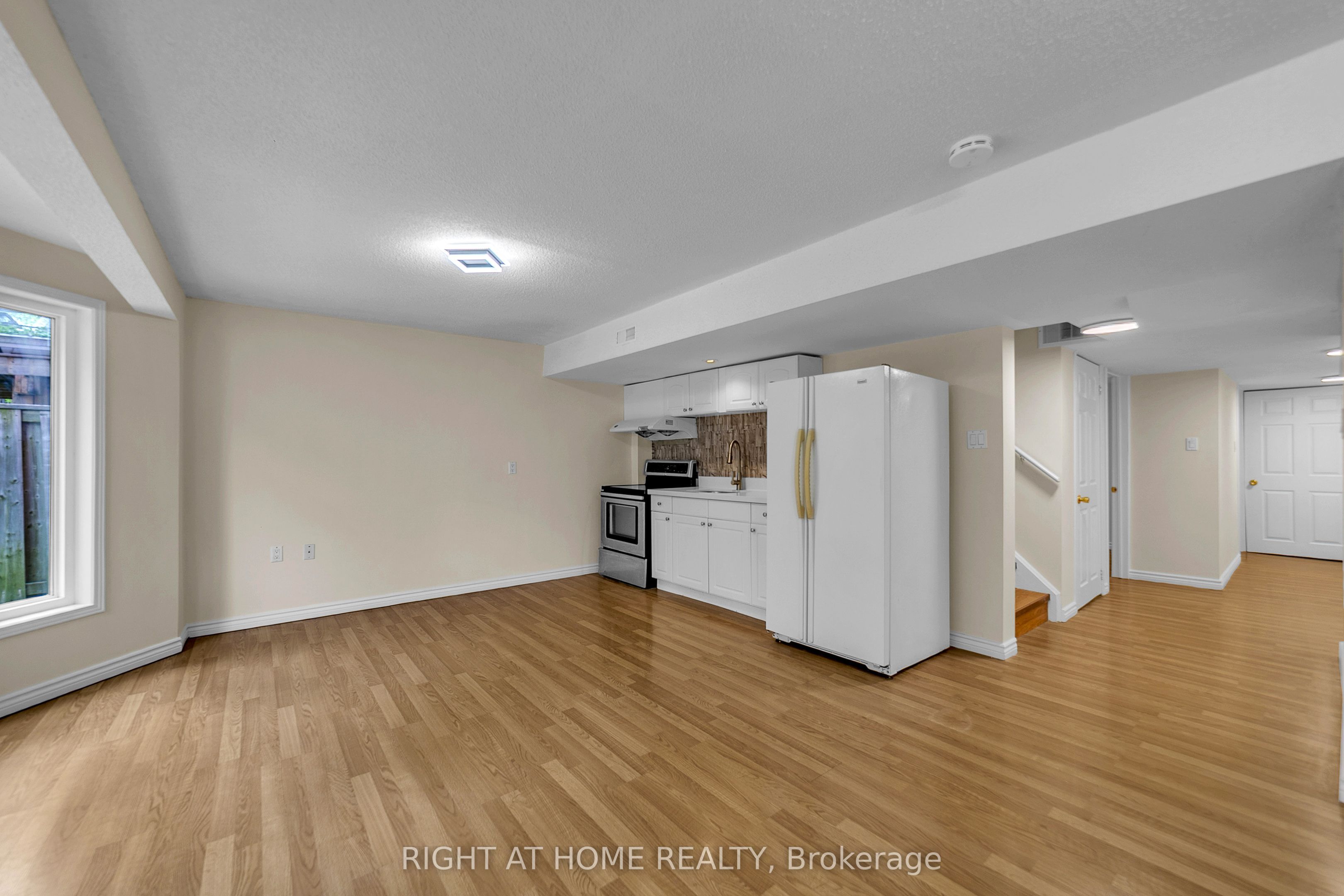 47 Medoc ( Basement) Place Property Photo 10