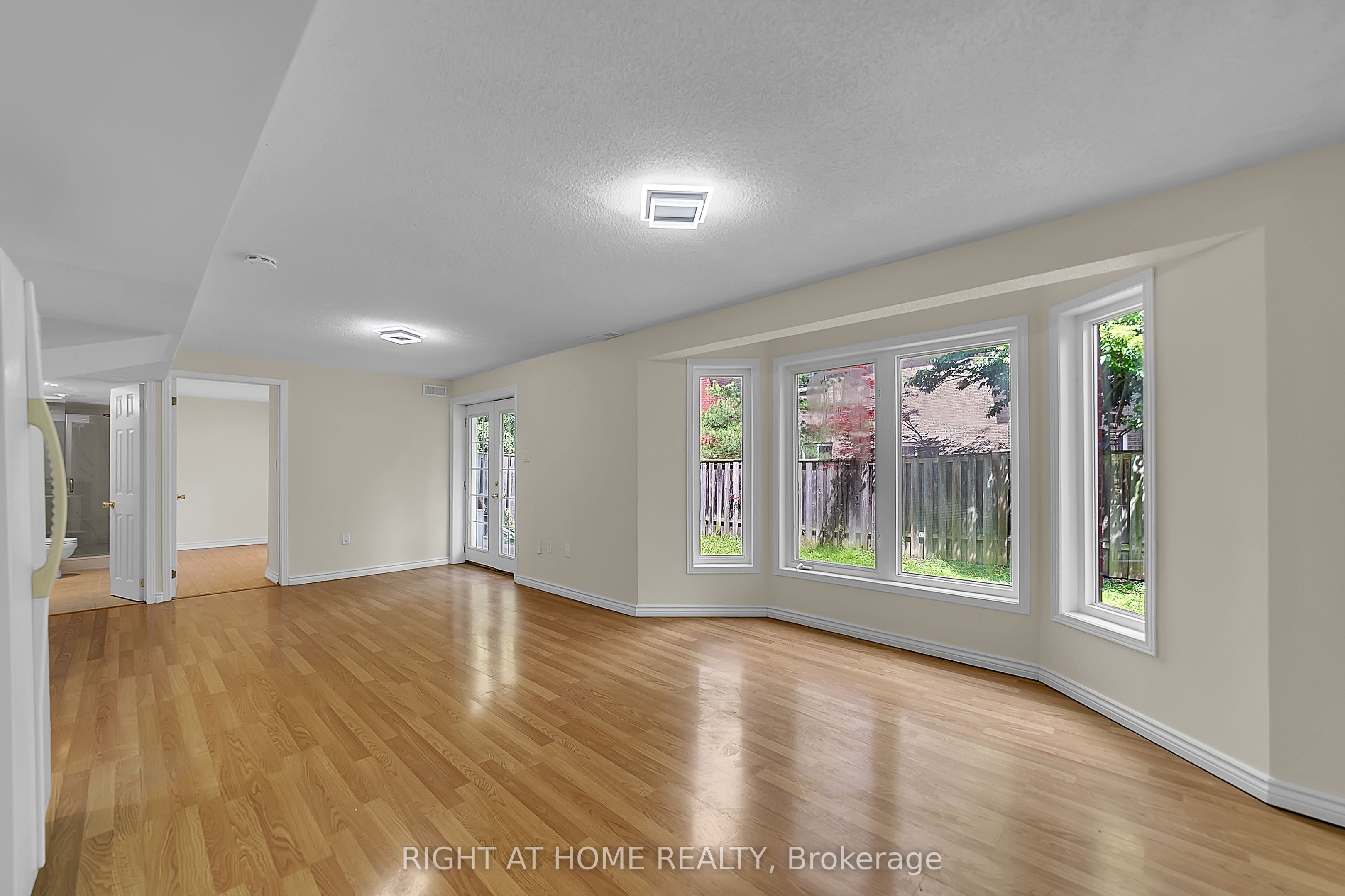 47 Medoc ( Basement) Place Property Photo 13