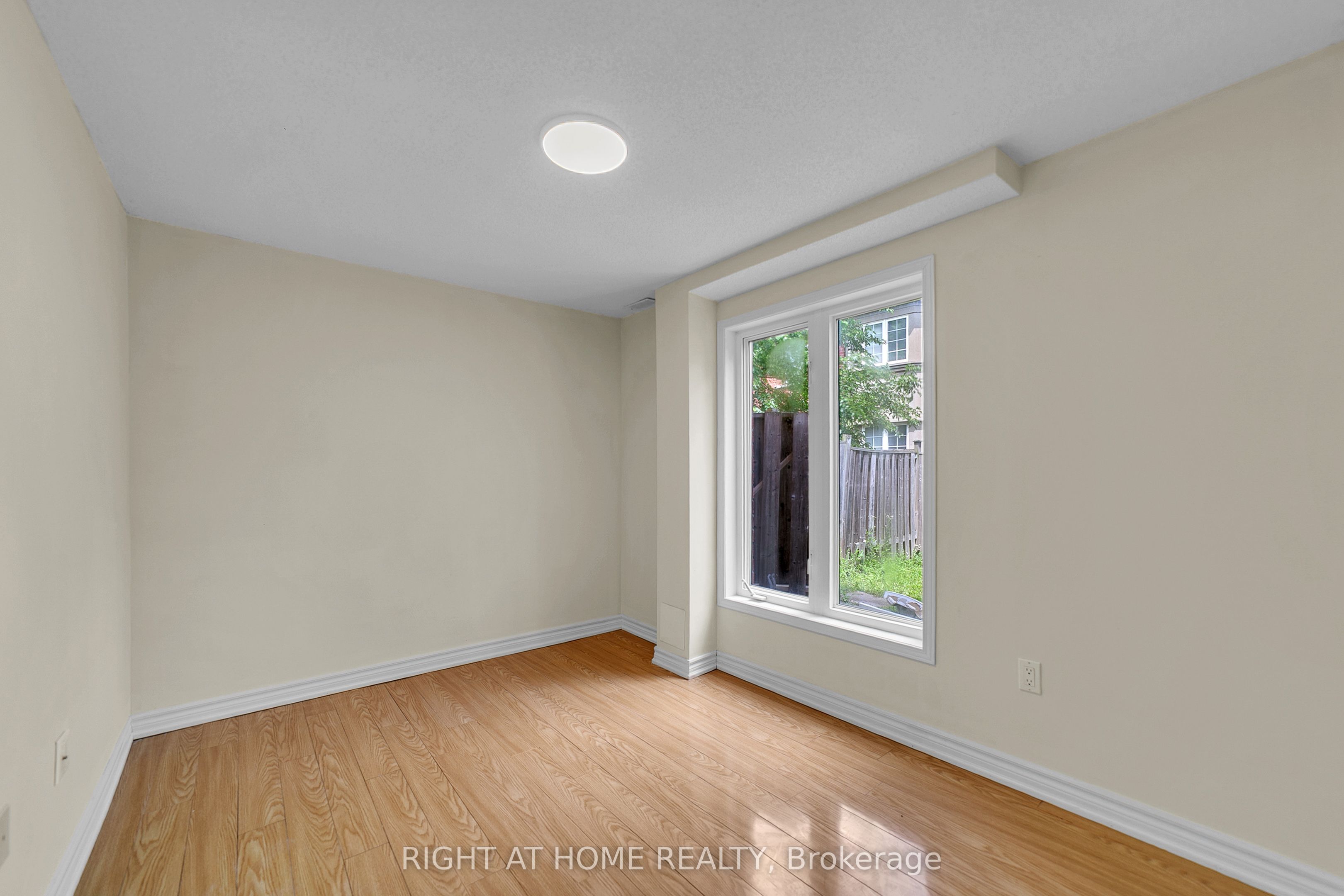 47 Medoc ( Basement) Place Property Photo 14