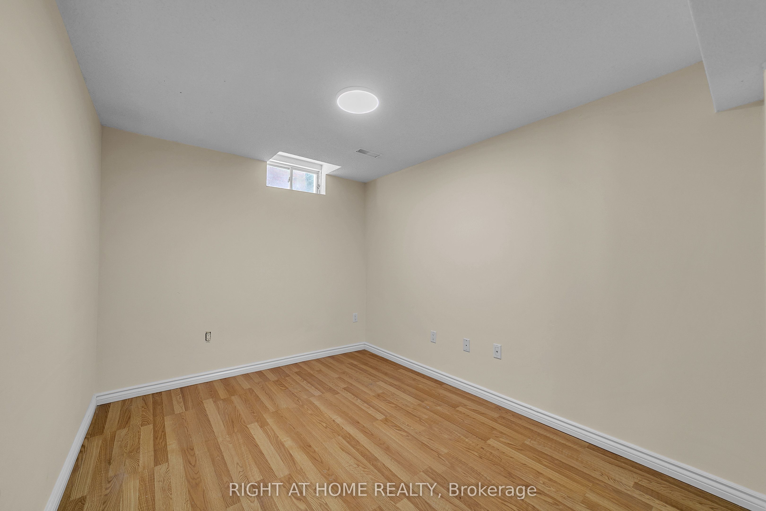 47 Medoc ( Basement) Place Property Photo 19