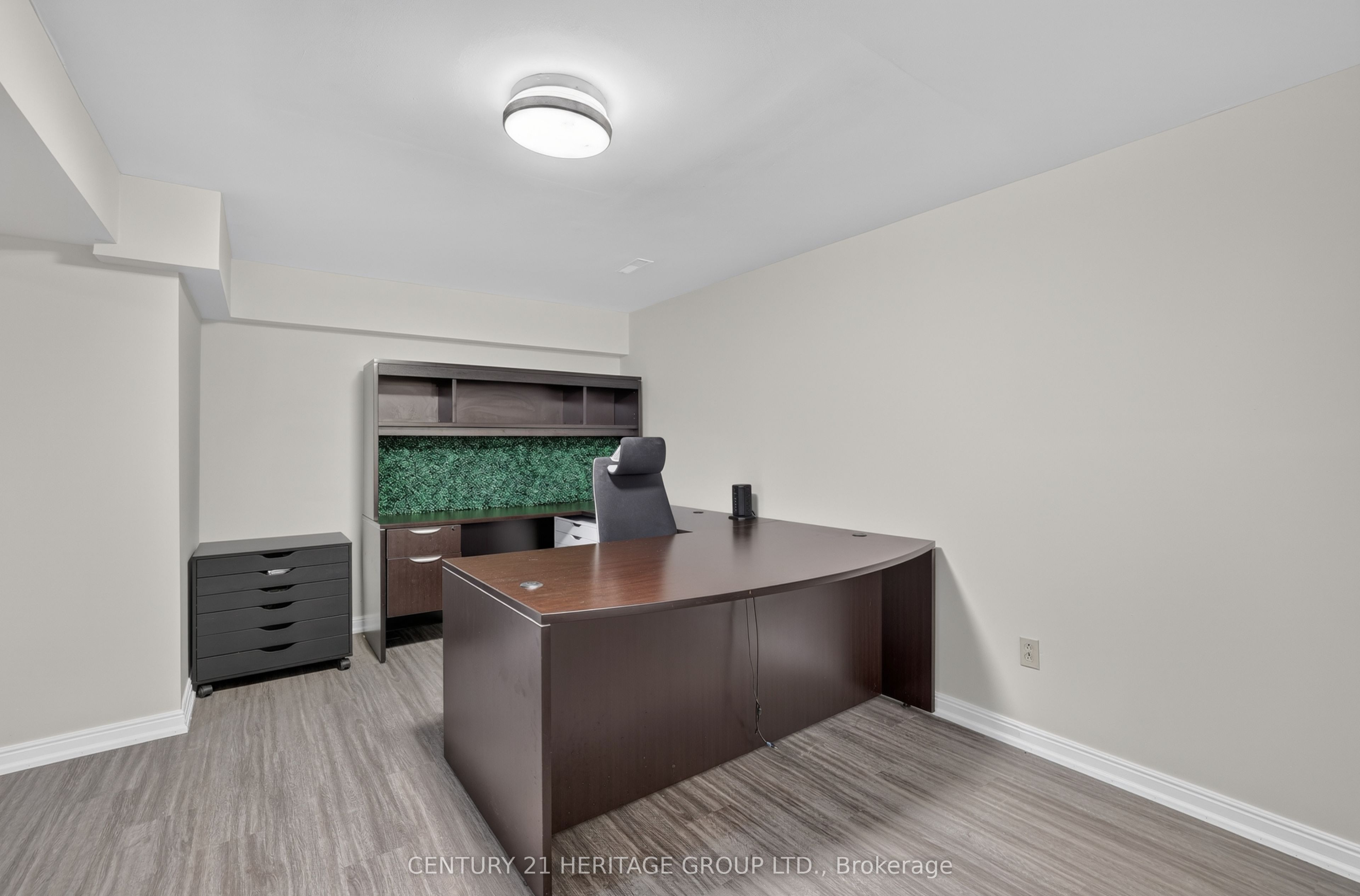28 Innis Crescent Property Photo 34