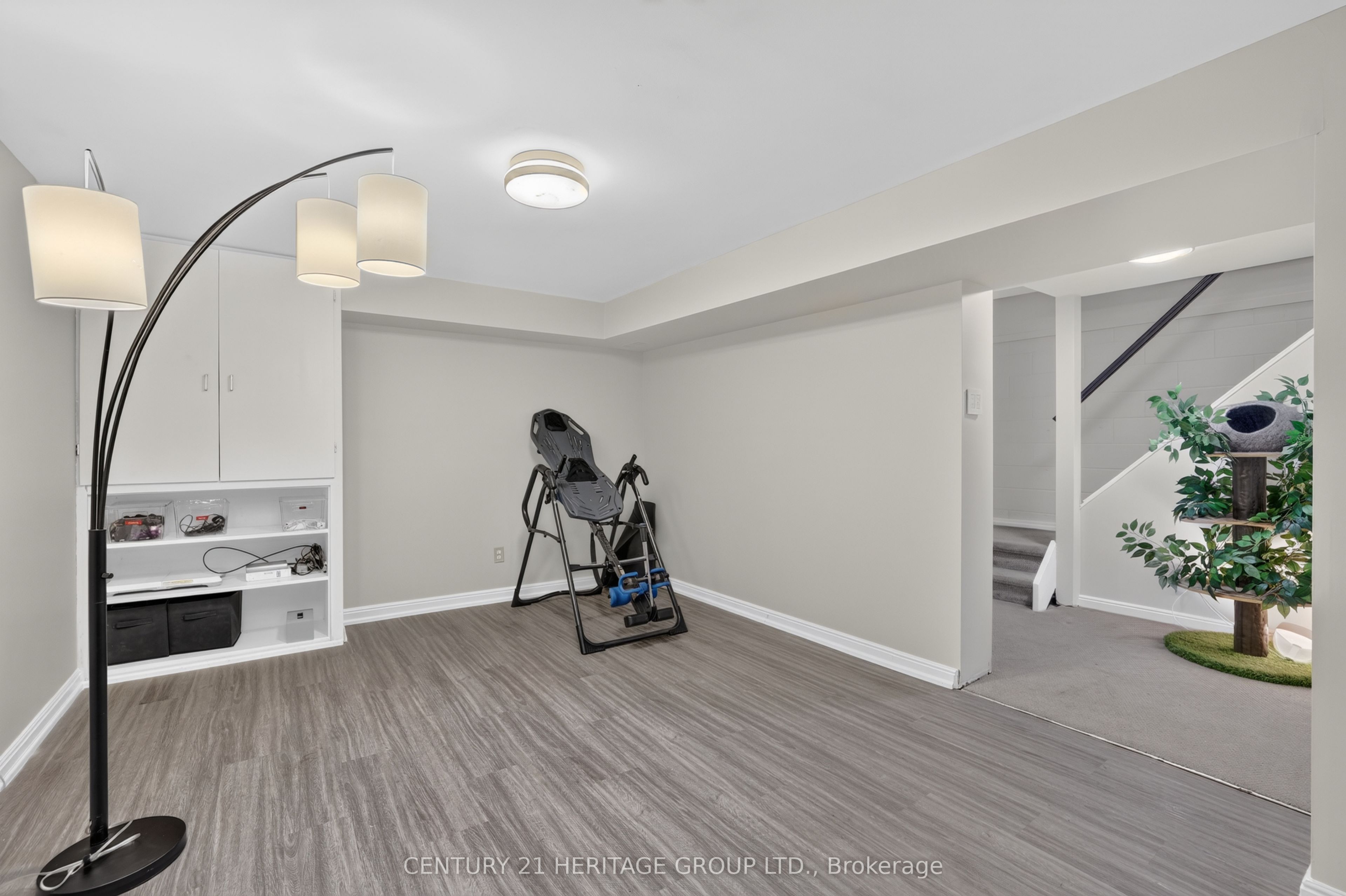 28 Innis Crescent Property Photo 35