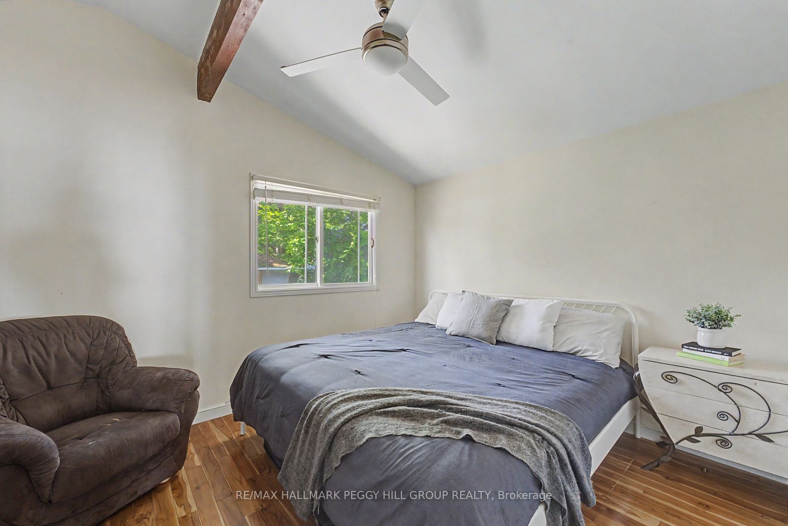 3595 Glenhaven Beach Road Property Photo 12