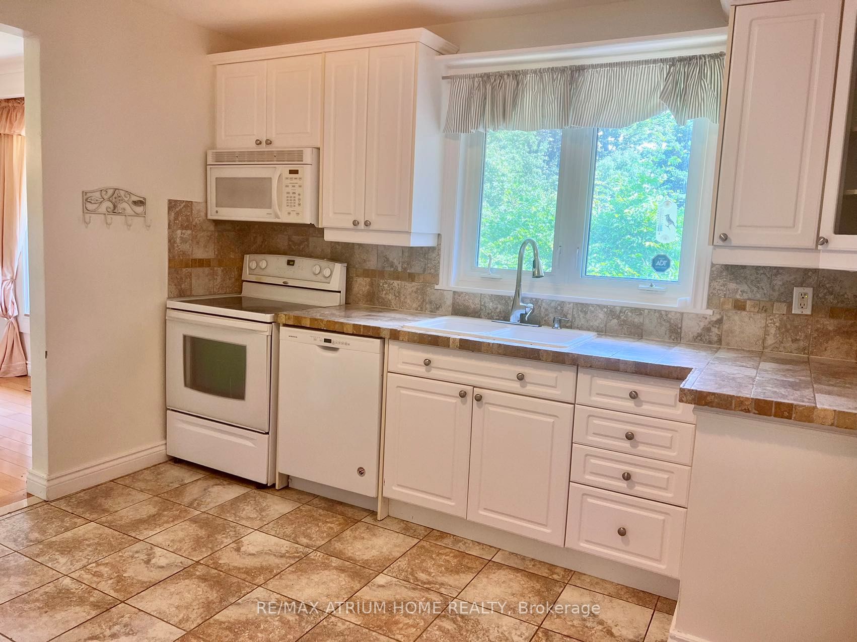 23 River Bend Road Property Photo 7